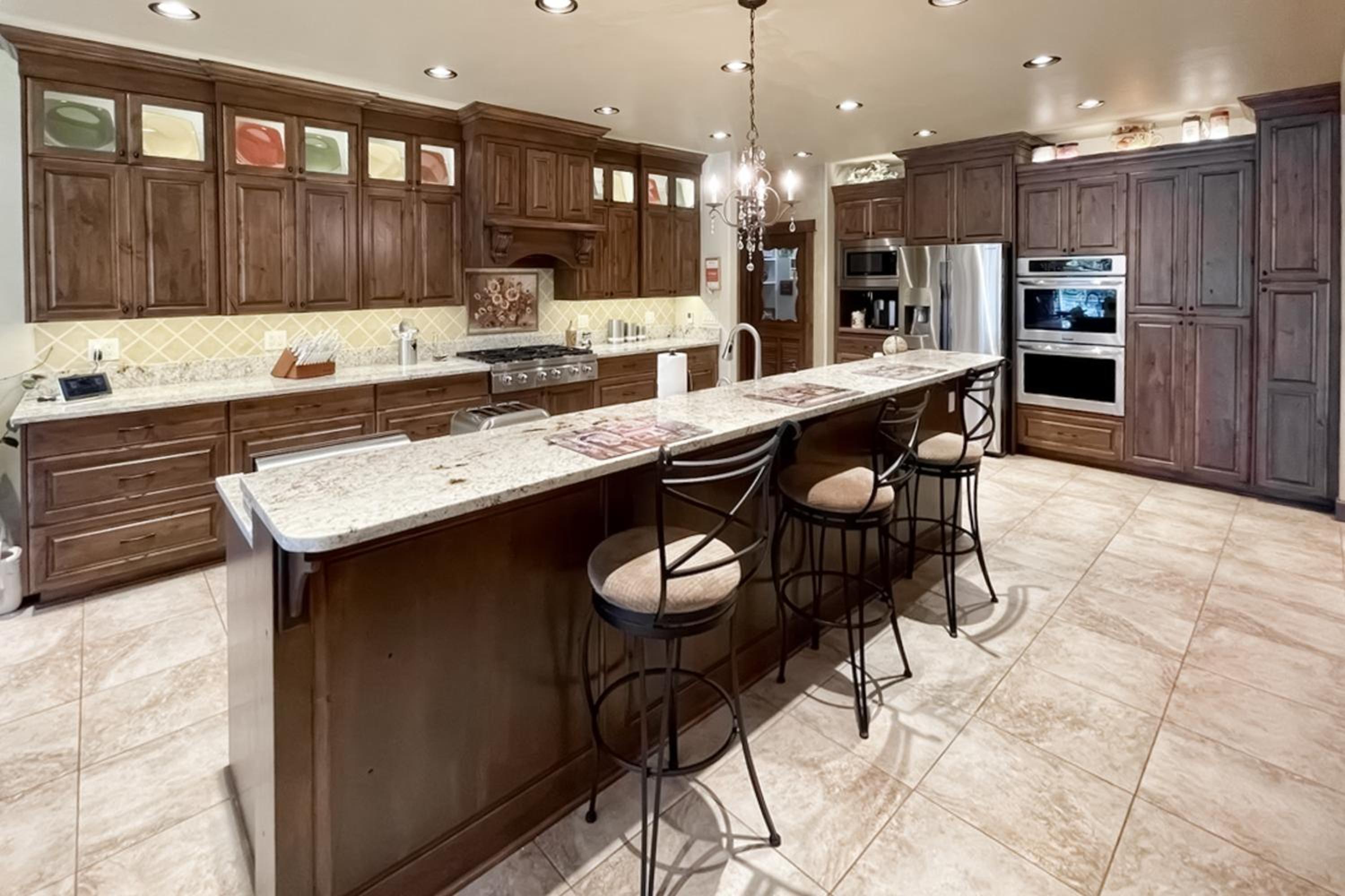 Anglers Oasis! Group-Friendly Deschutes River Gem