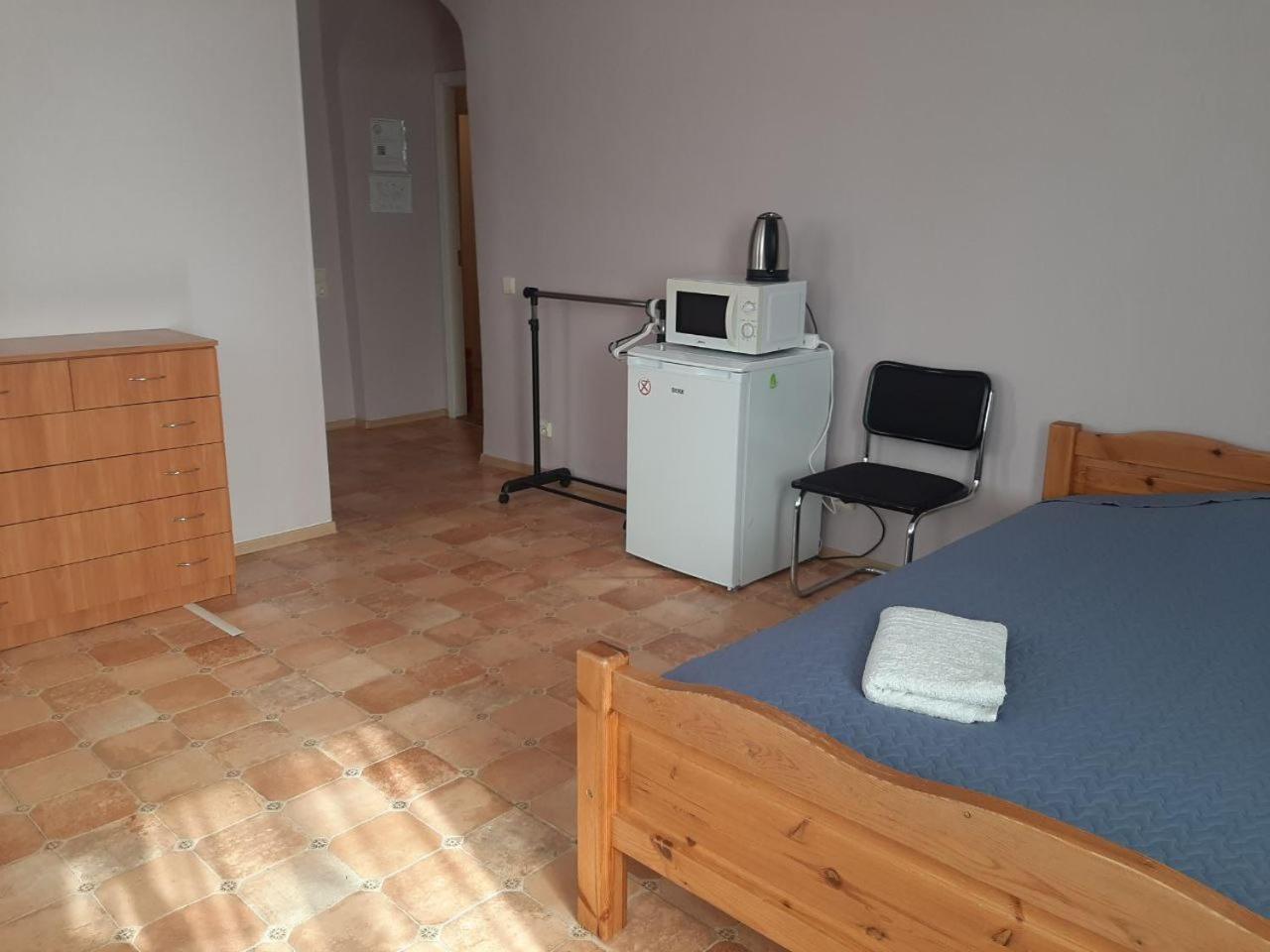 Rooms near the station