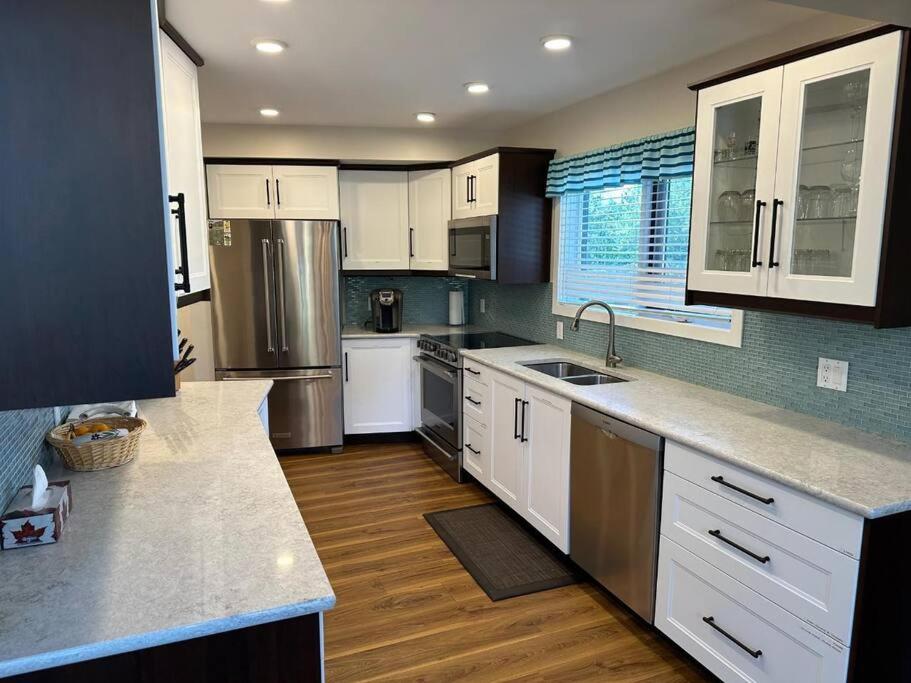Verde Vista - Steam Shower - Theatre - Ping-Pong