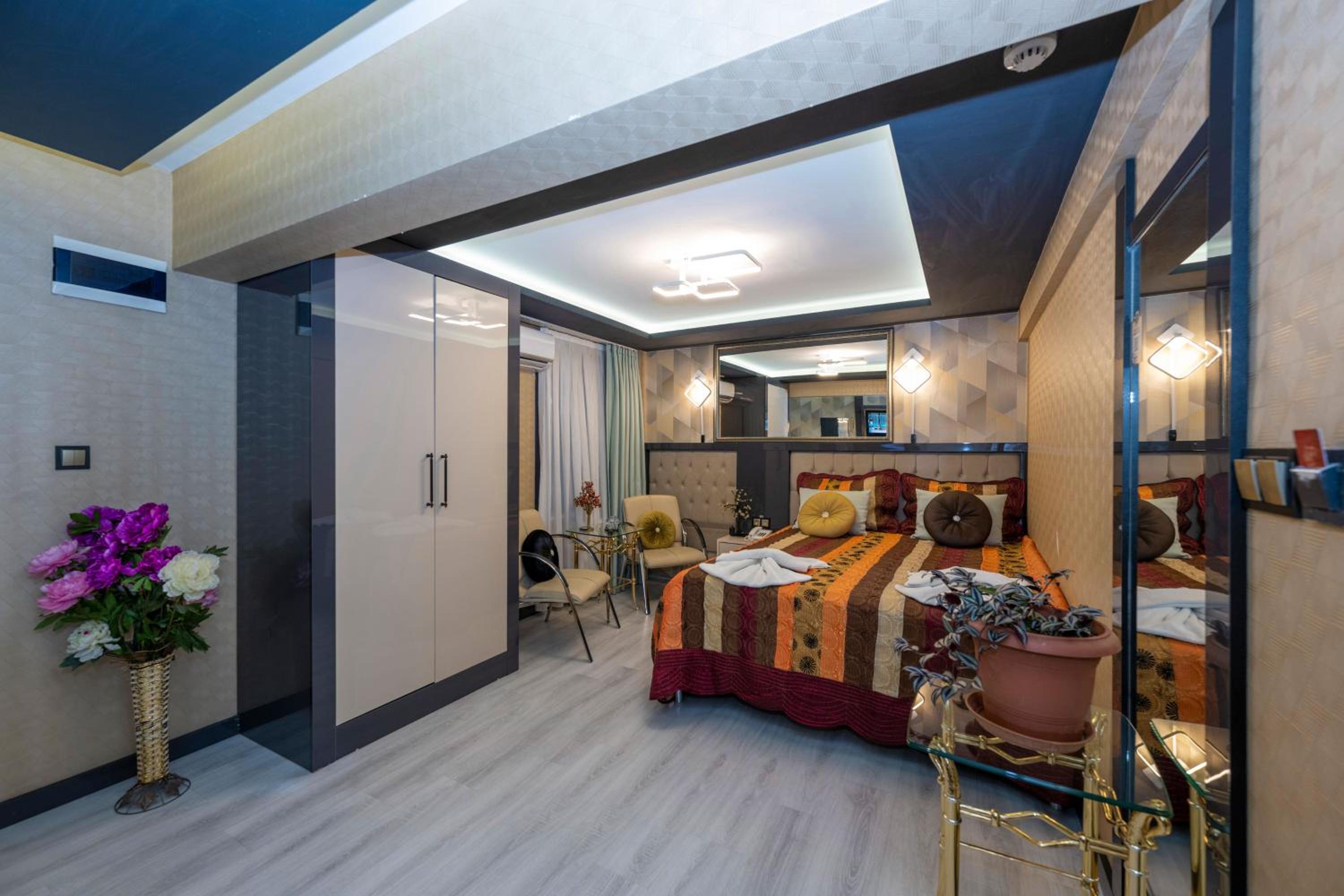 Grand Ons Otel - Image 28