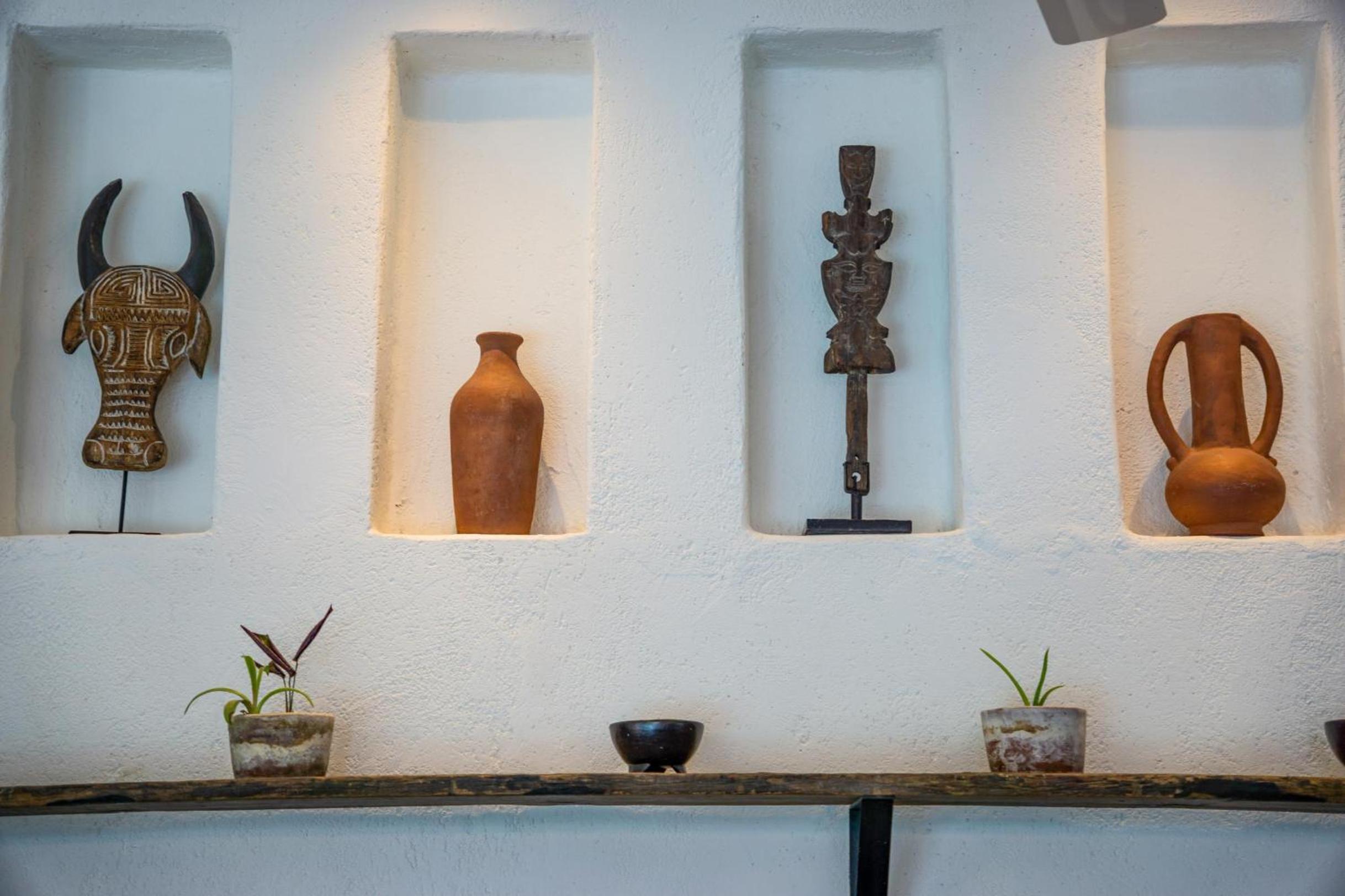 Villa Marbella - Stunning Chic 4BR Villa in Umalas, Private Retreat Next to Canggu
