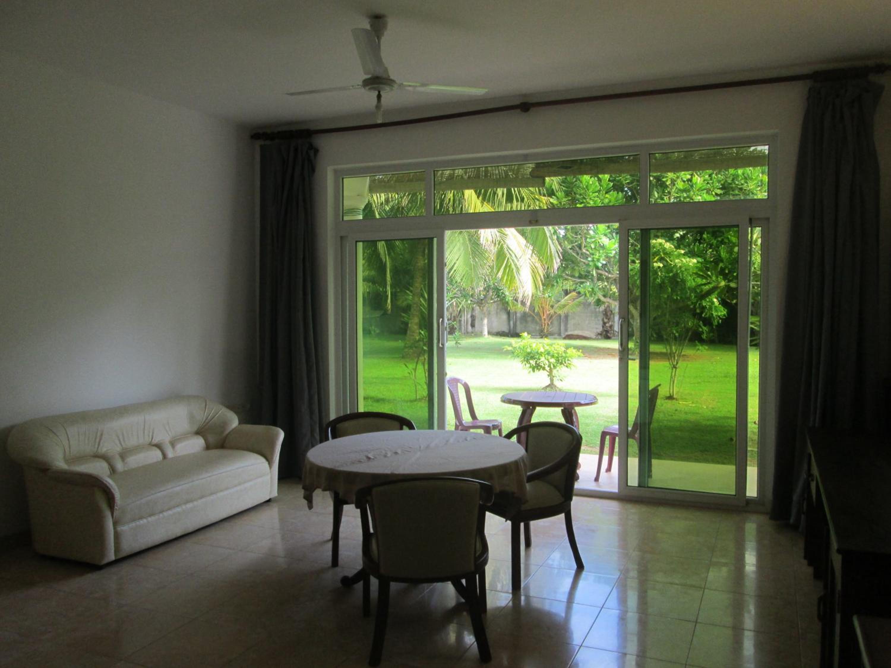 Raja Beach Hotel
