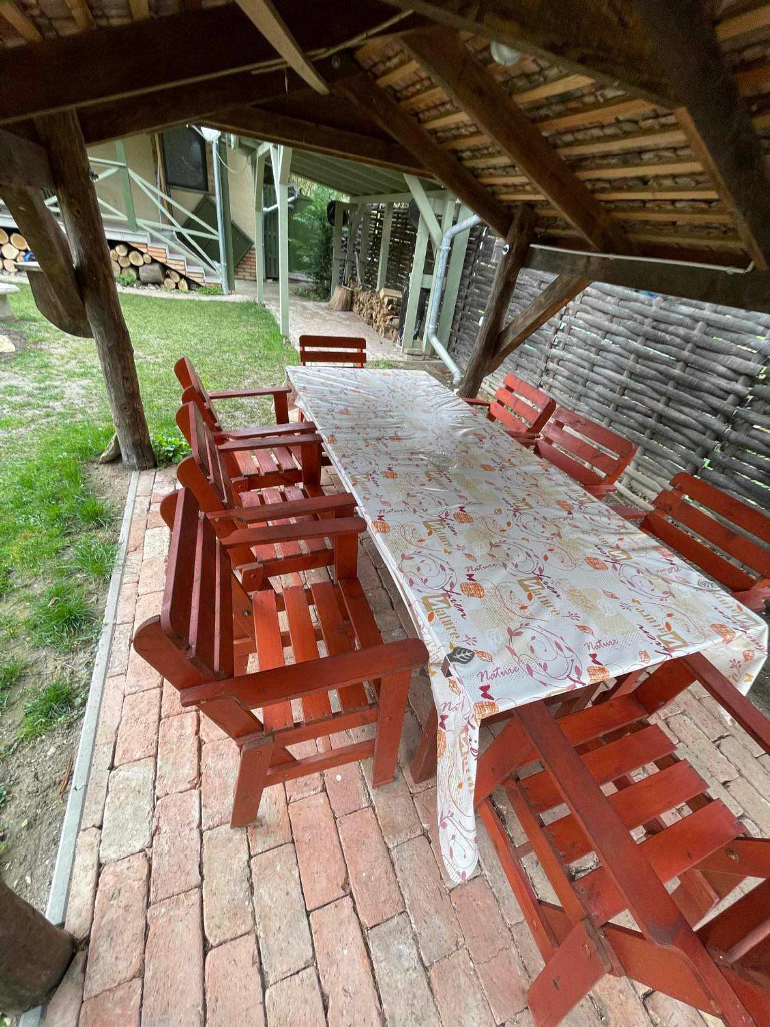Photo 11