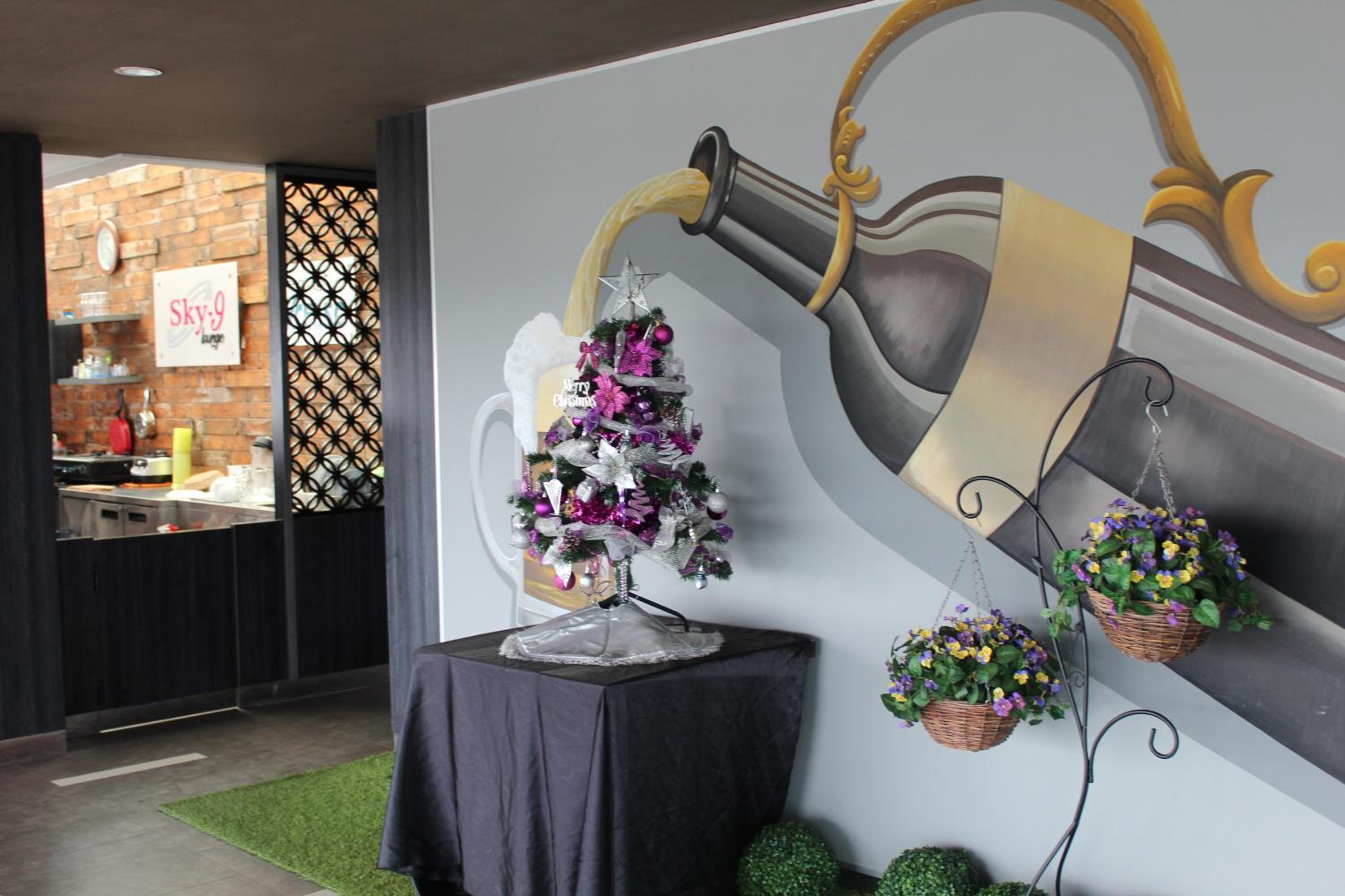 Tuban Vacations - favehotel Tuban - Property Image 4