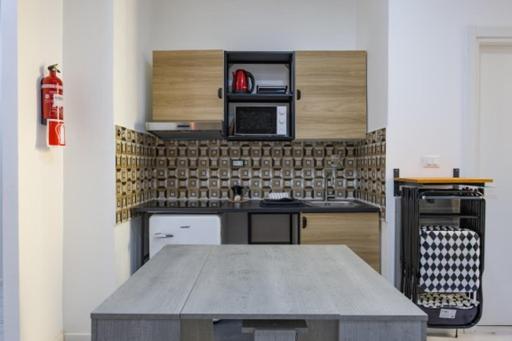 1 Minute from San Pietro - Nicole House