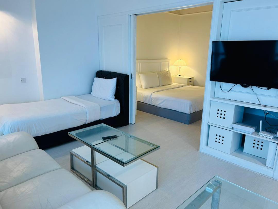 APARTMENT by Times Square KL