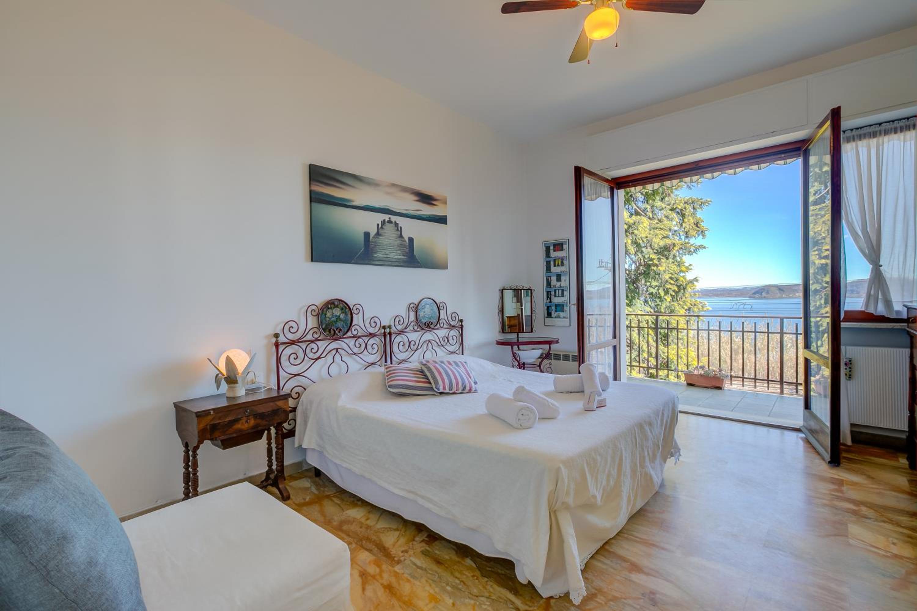Blooming Villa Cos Lake View - Happy Rentals view 5