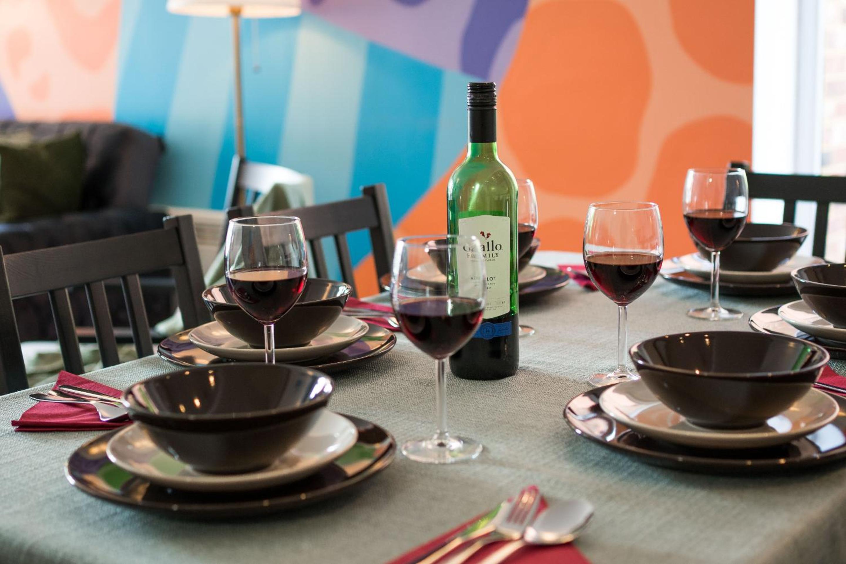 dining