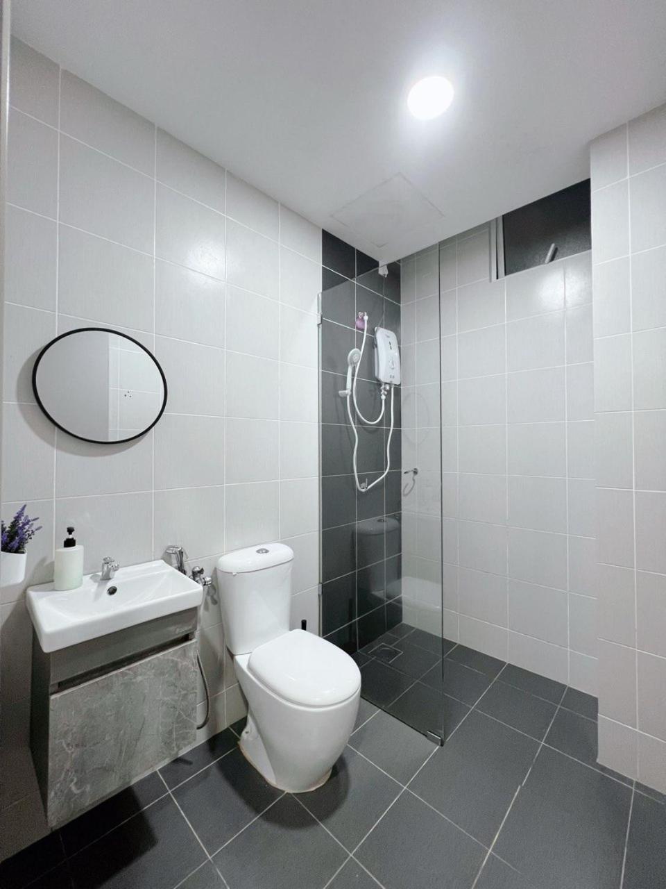 Photo 32