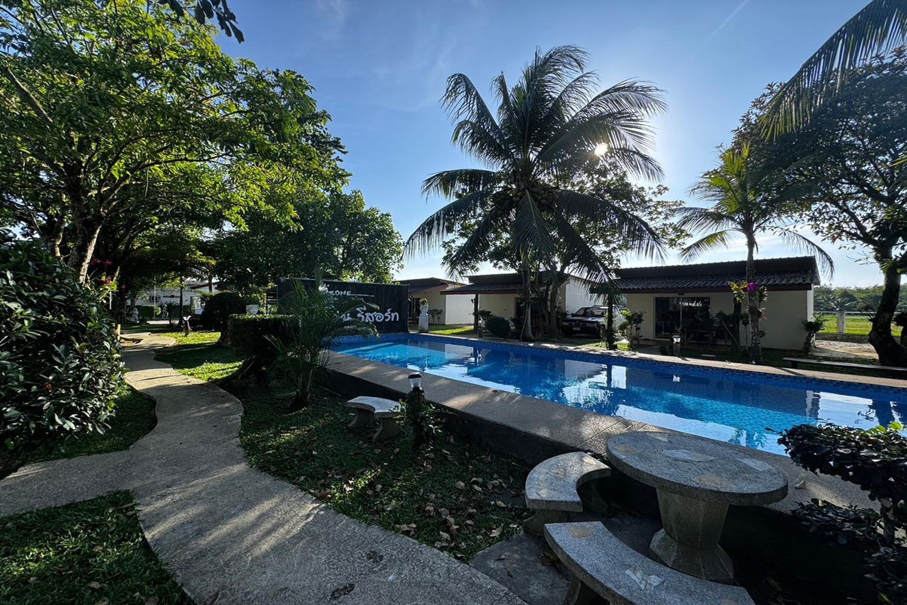 Ozone Resort & Pool Villa