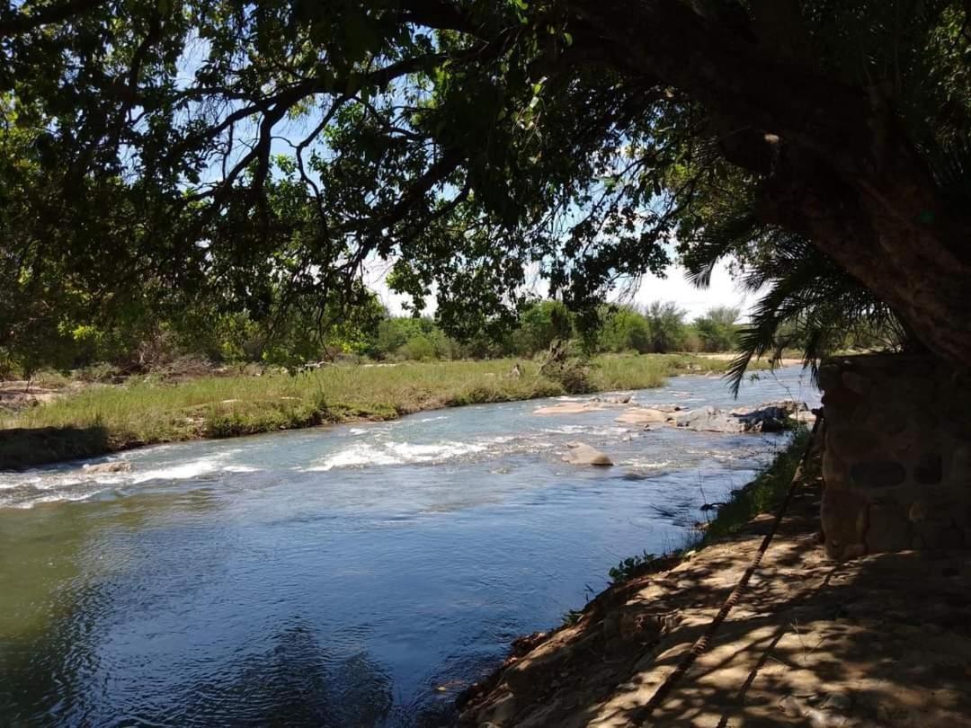 Paradise River Lodge