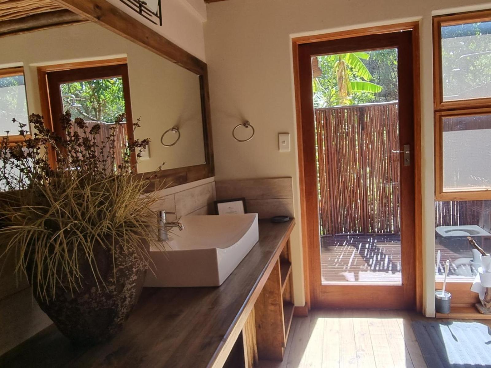 Paradise River Lodge