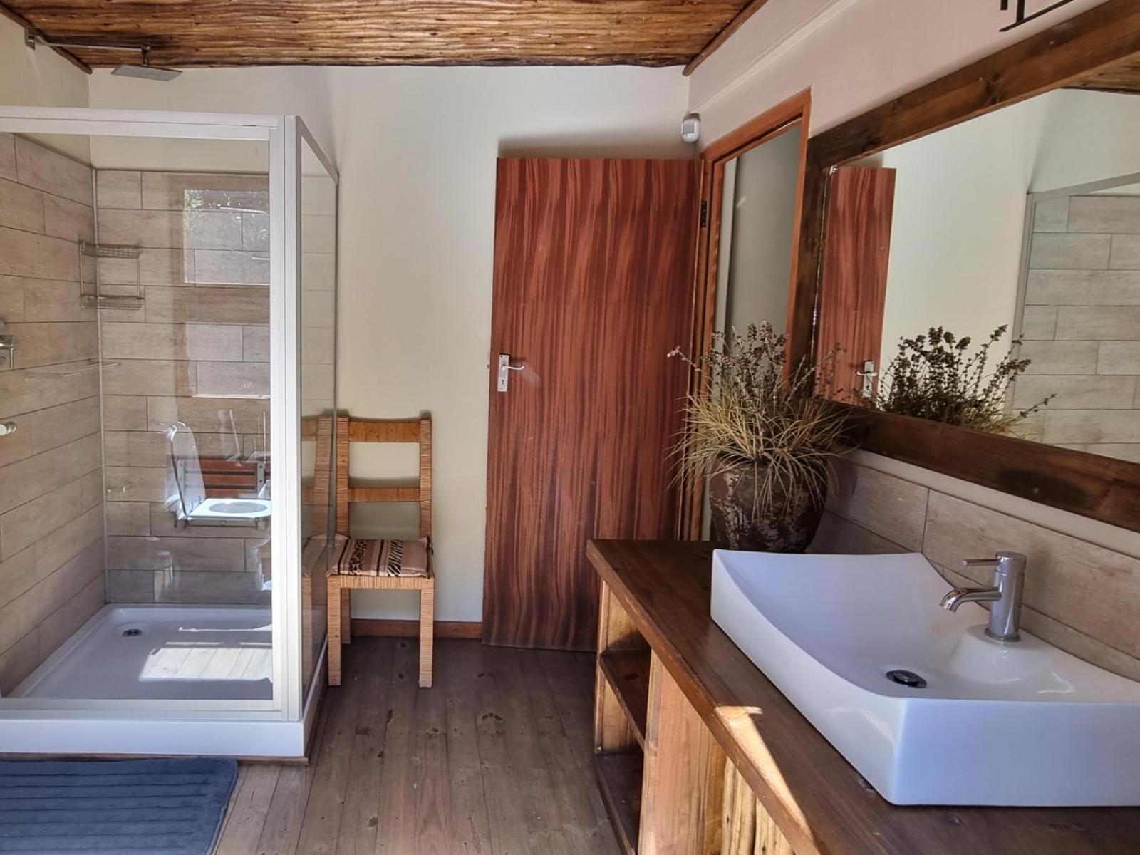 Paradise River Lodge