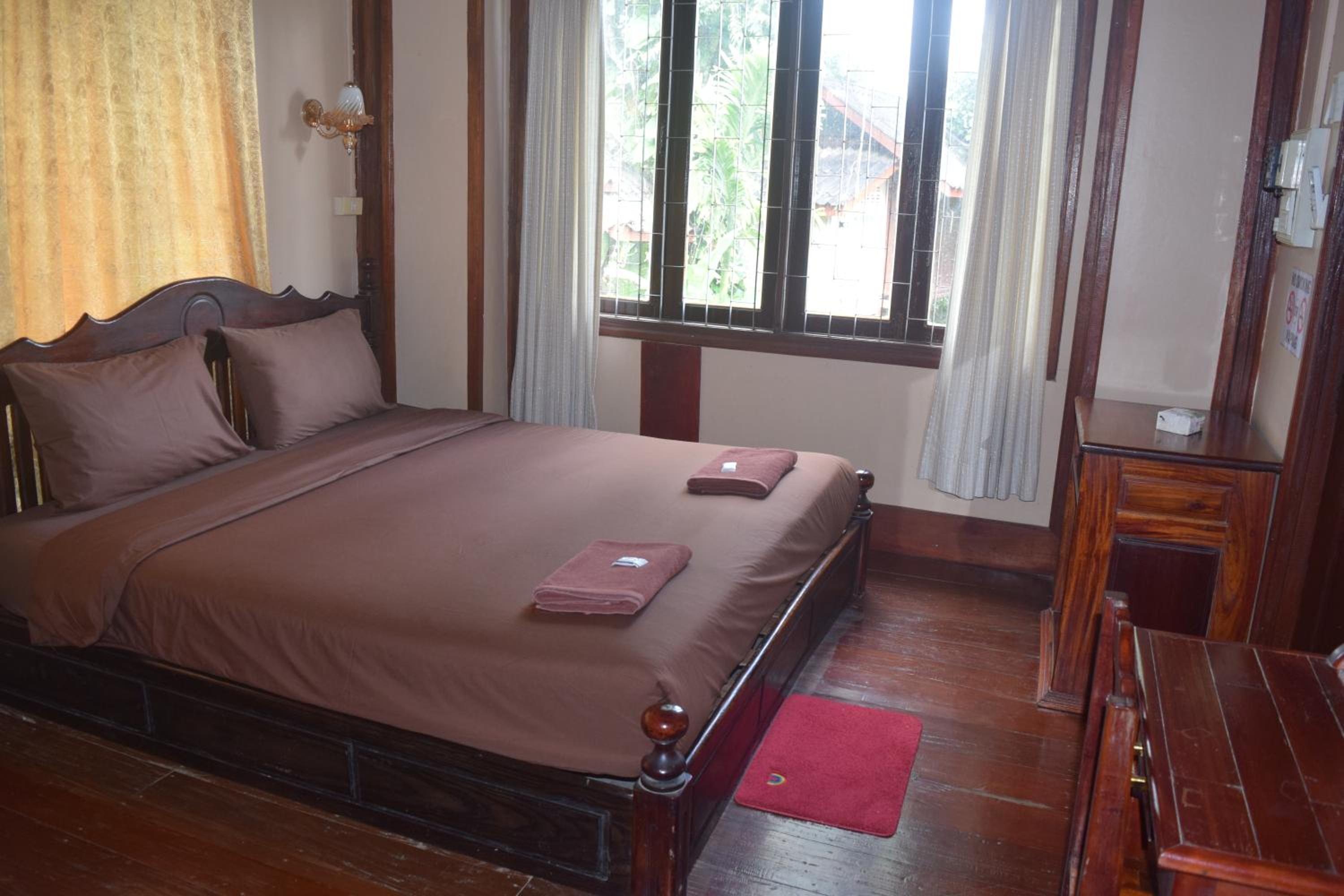 Namsong Bridge Bungalows view 4