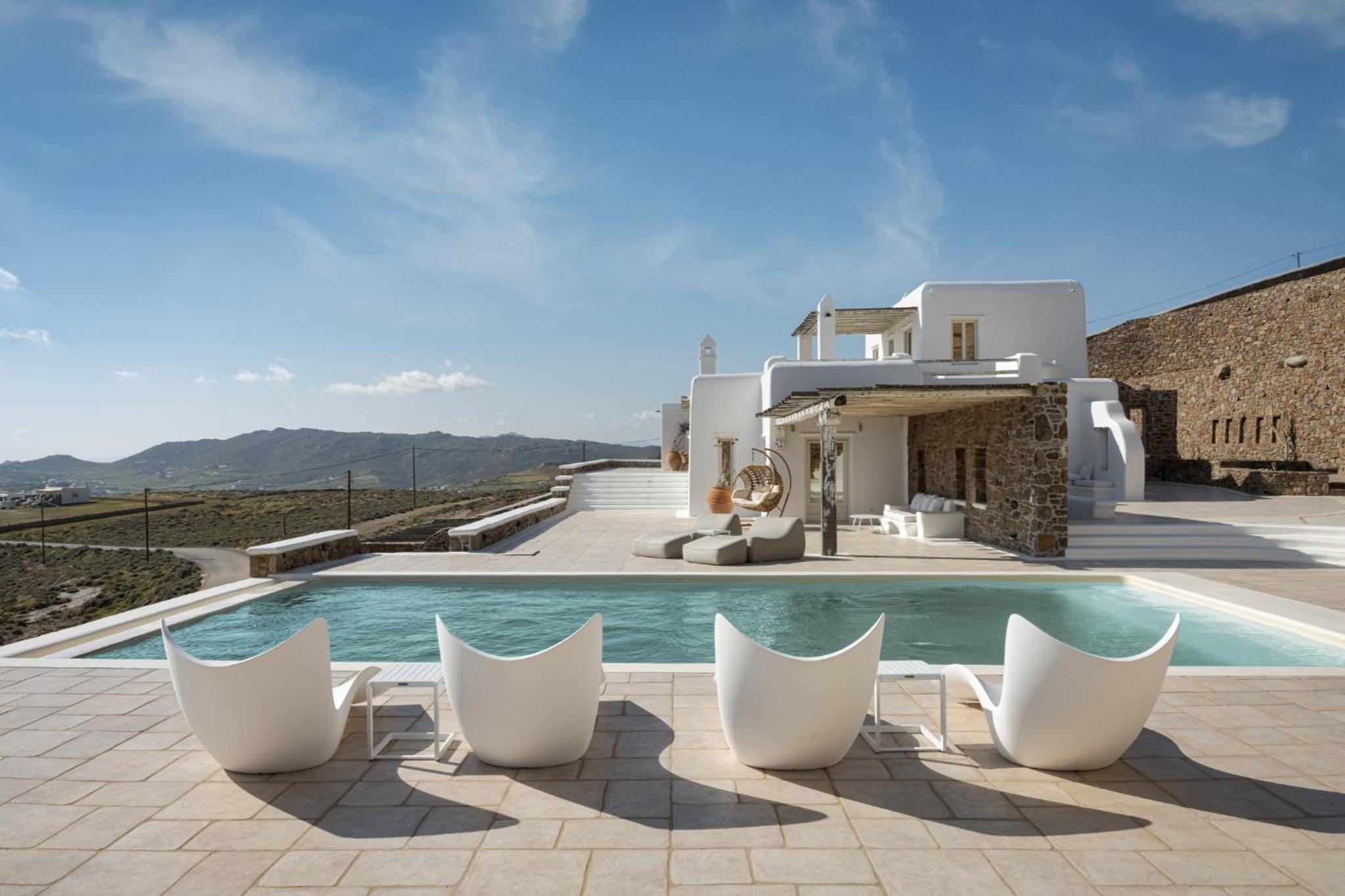 Mykonian Icon Villa