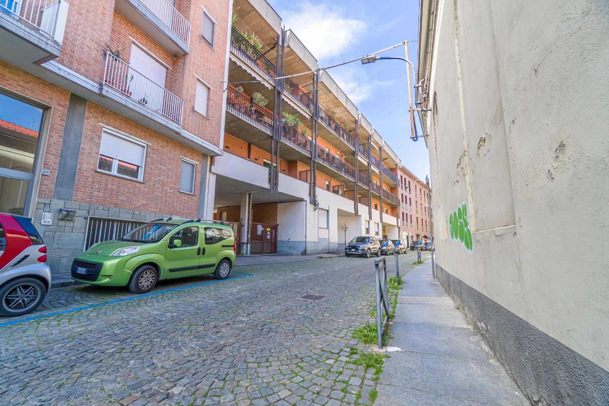 GuestHost - Asti Comentina Railway Functional Flat view 4