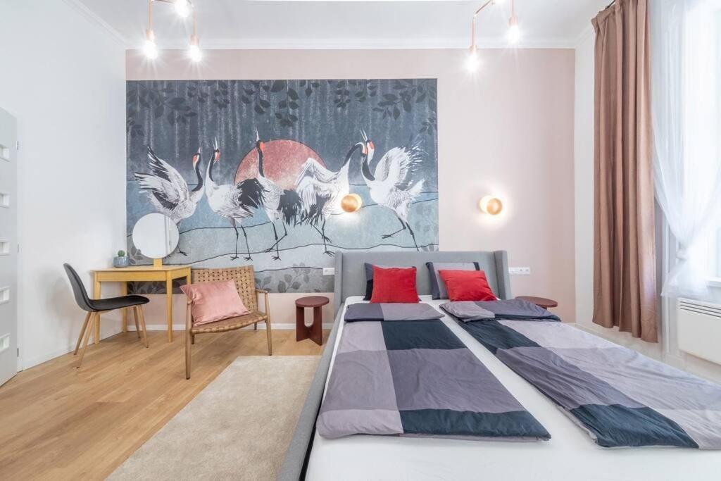 Ruby 3-Bedroom Best Location view 5