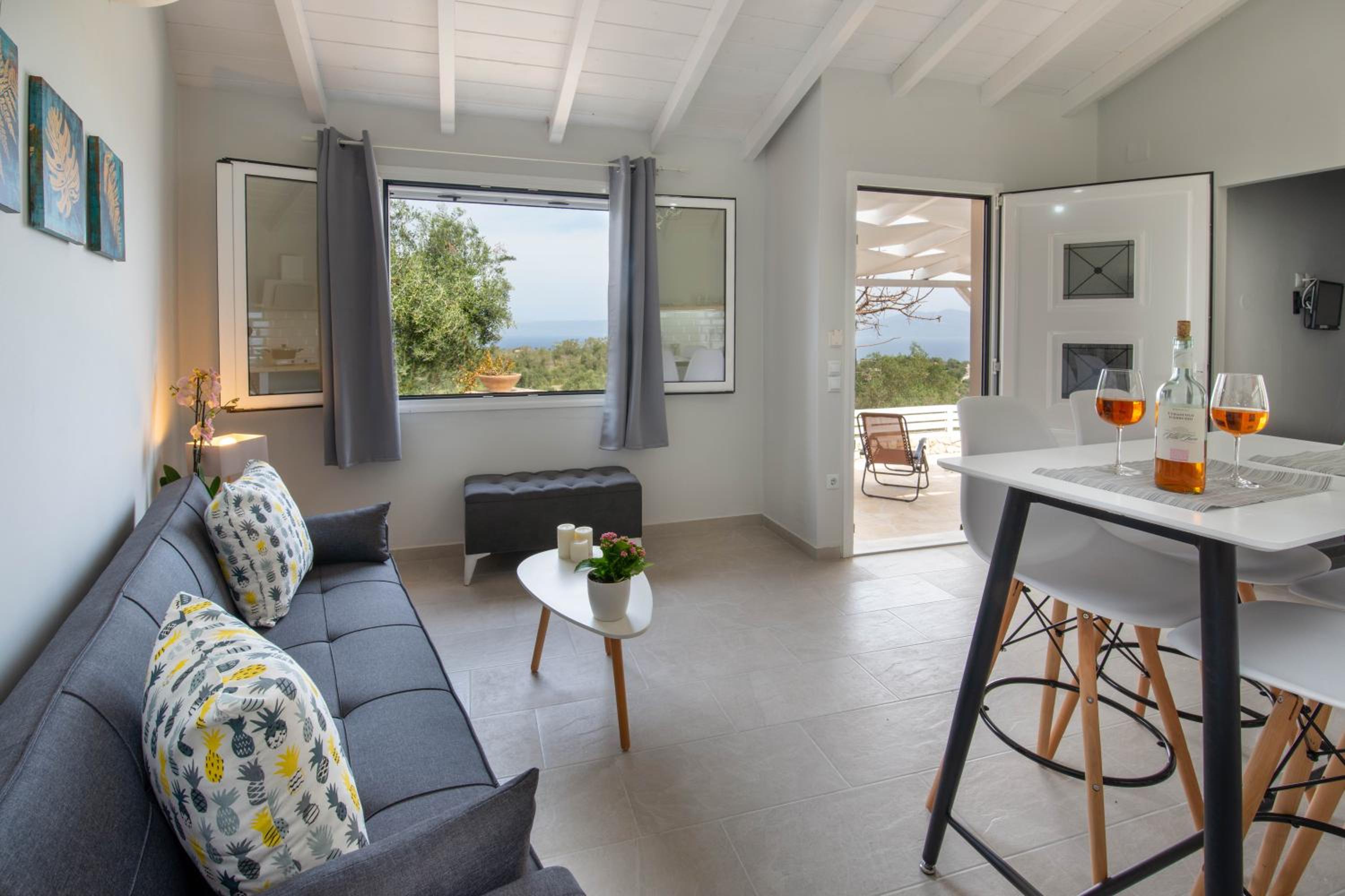 Paxos Couple House by Konnect photo 3
