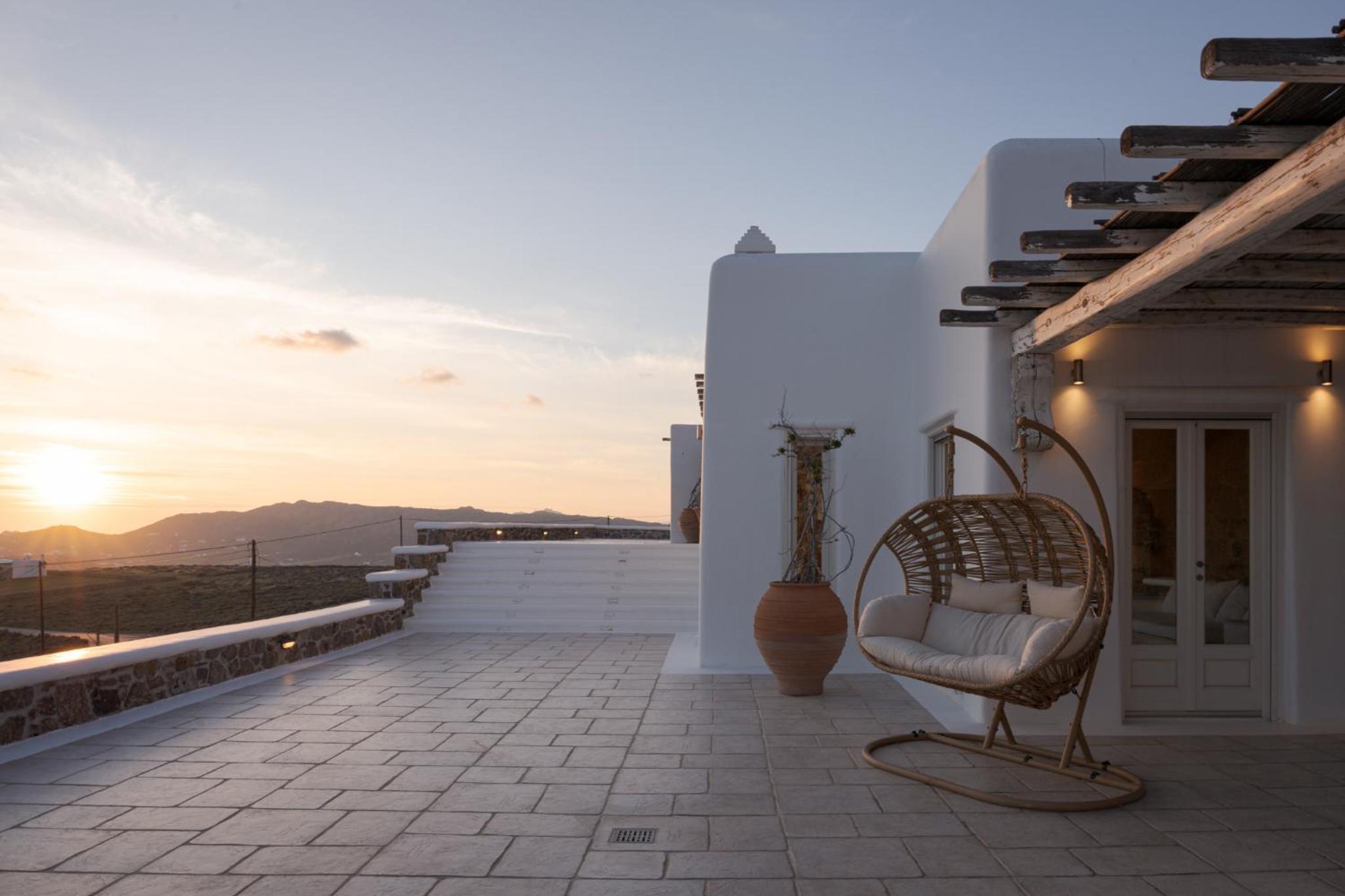 Mykonian Icon Villa