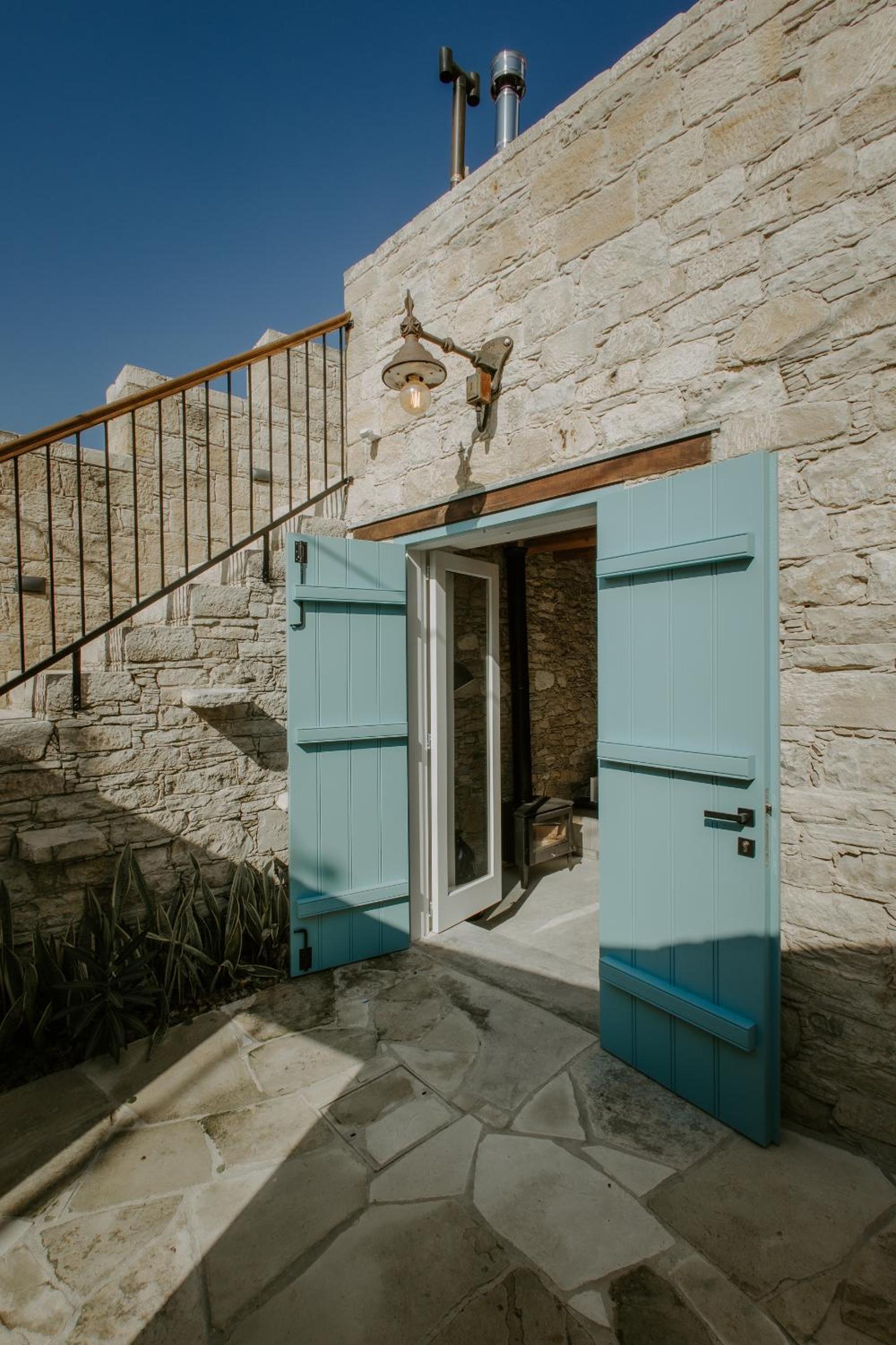 Smaragda's Guest Rooms