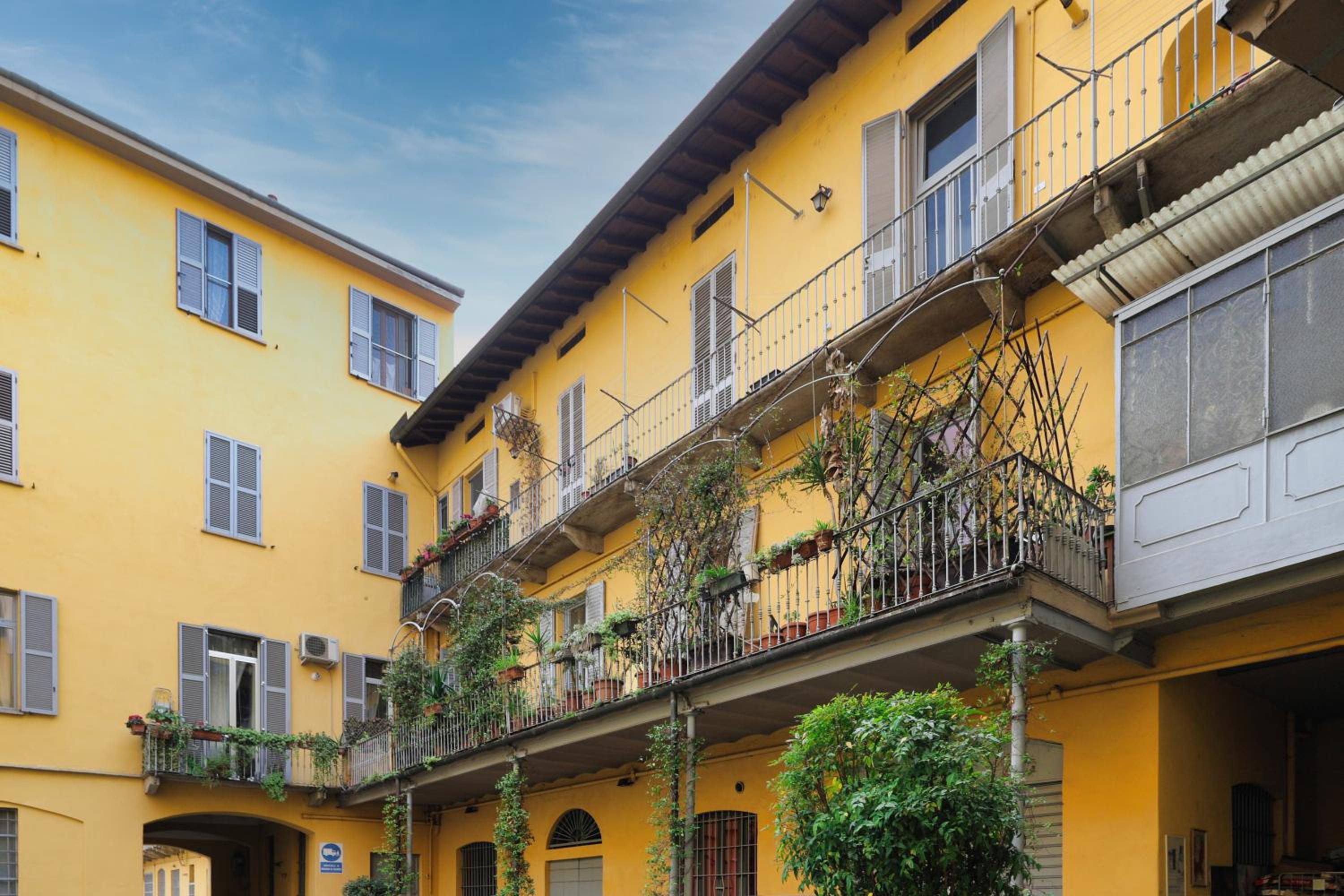 Hostmate - Milano - Via Col Di Lana - Navigli