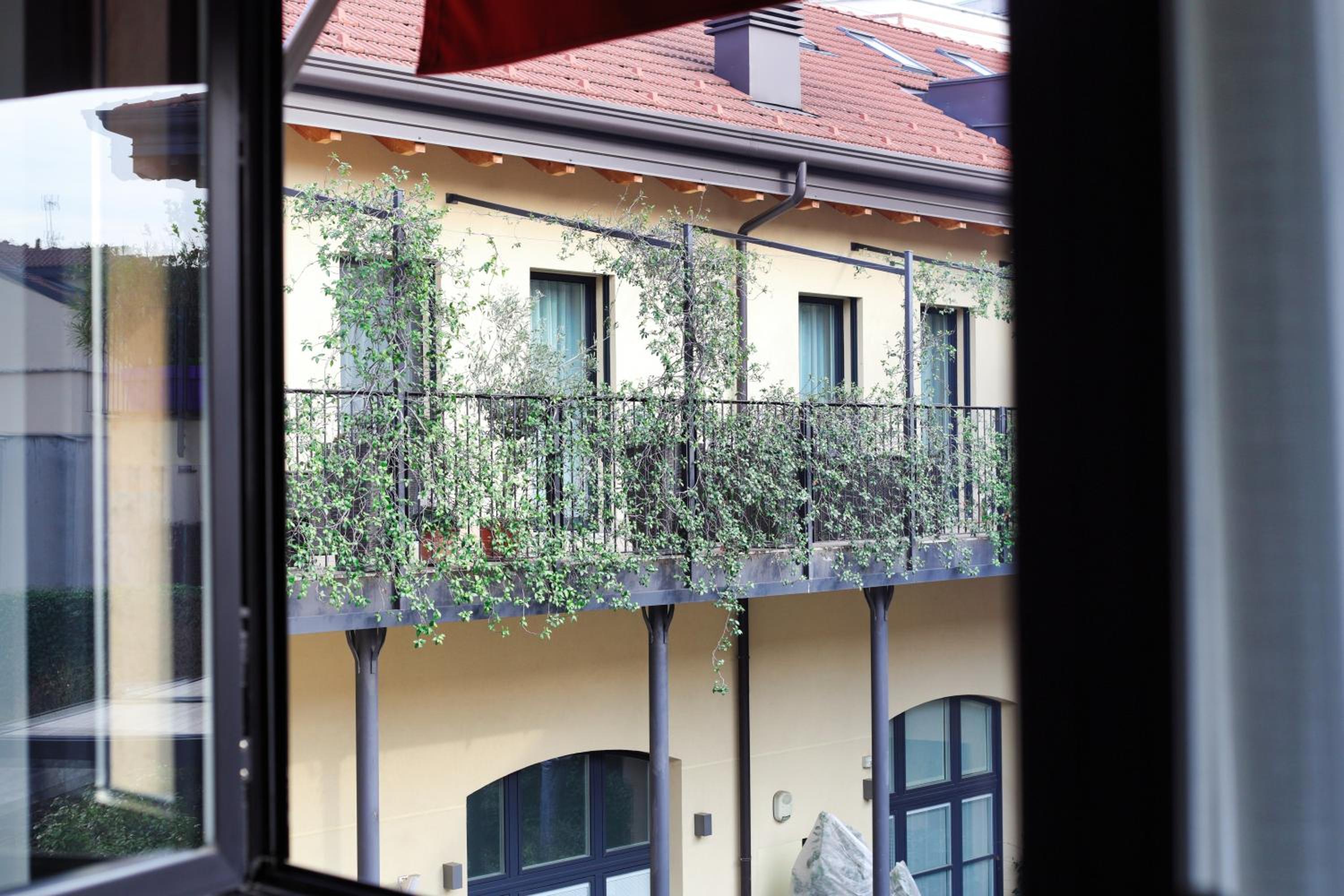 Hostmate - Milano - Via Col Di Lana - Navigli