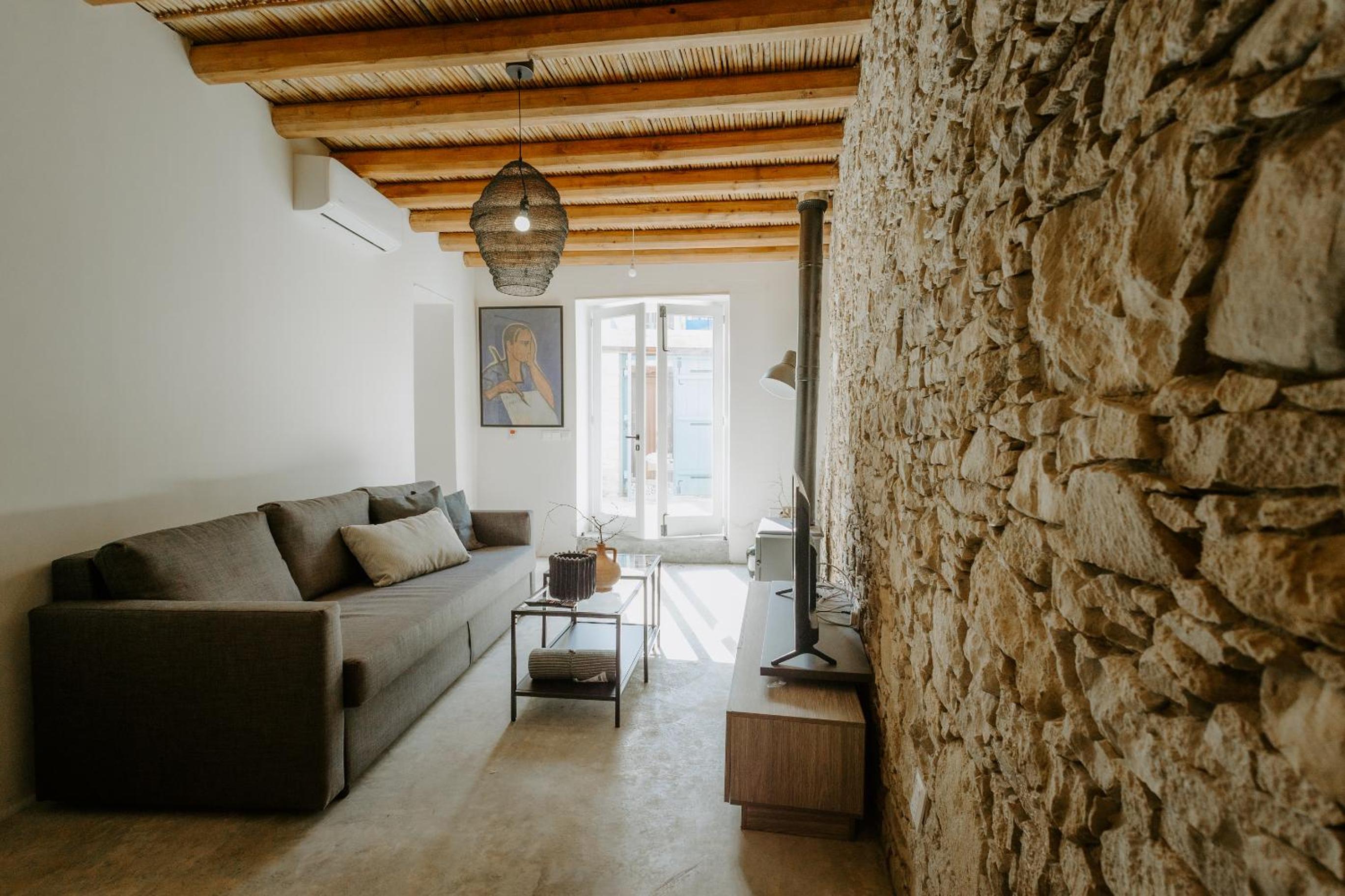 Smaragda's Guest Rooms