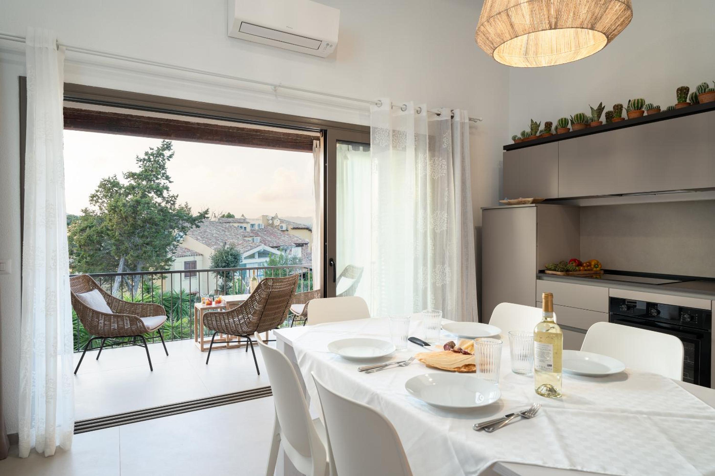 Casa Fil a Porto Rotondo cozy apartment near to the center, private parking view 4