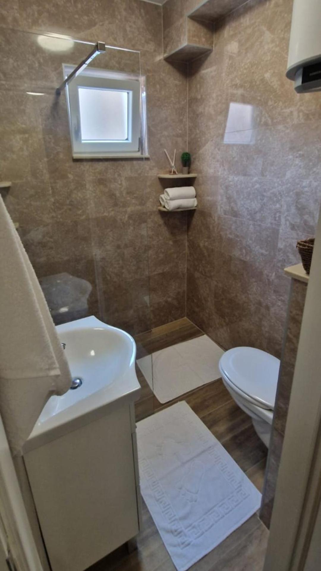 Apartmani Simovic