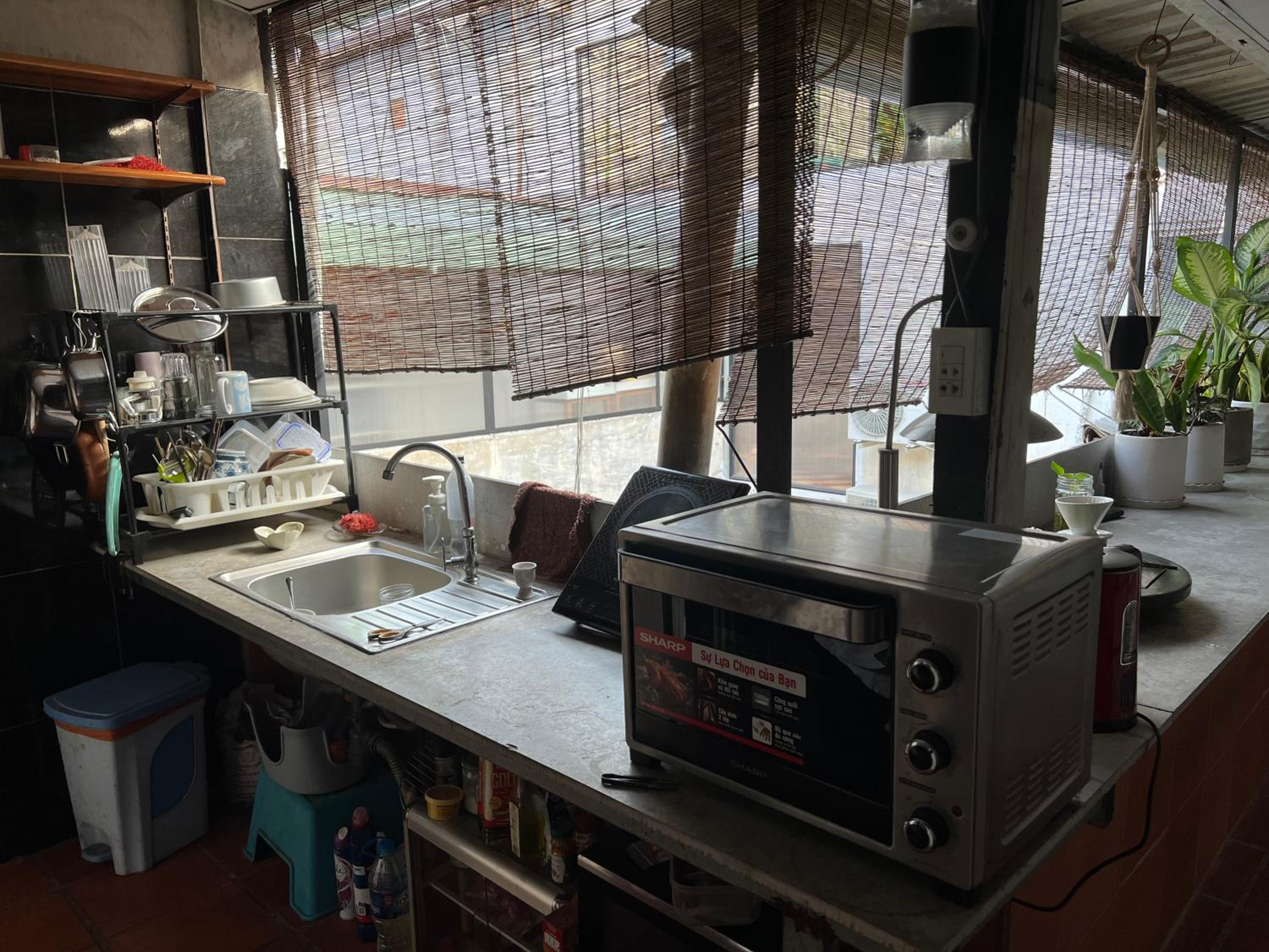 a Room in Authentic Saigon Loft in the Heart of City