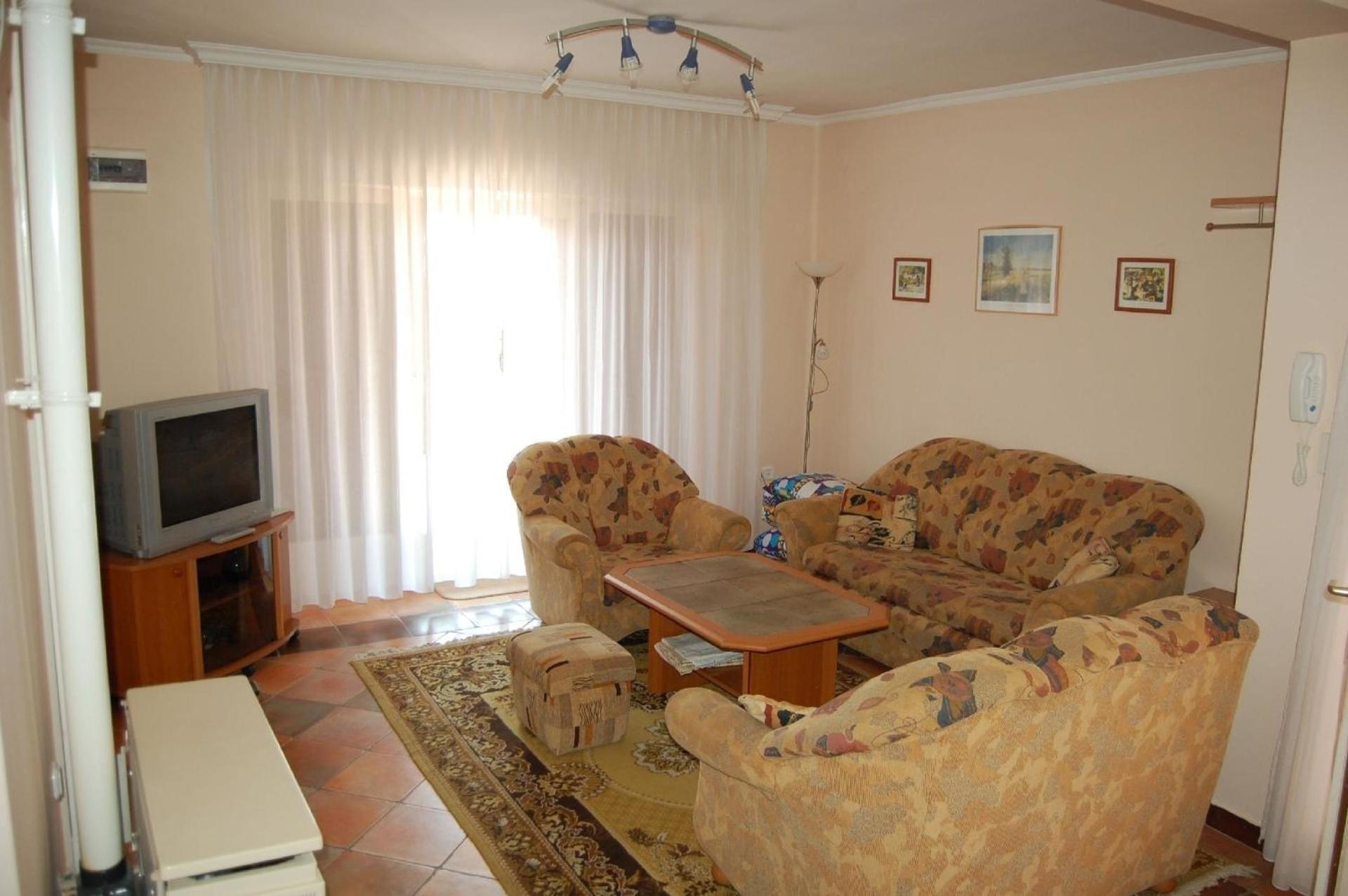 Bdis Apartmen 2 view 5