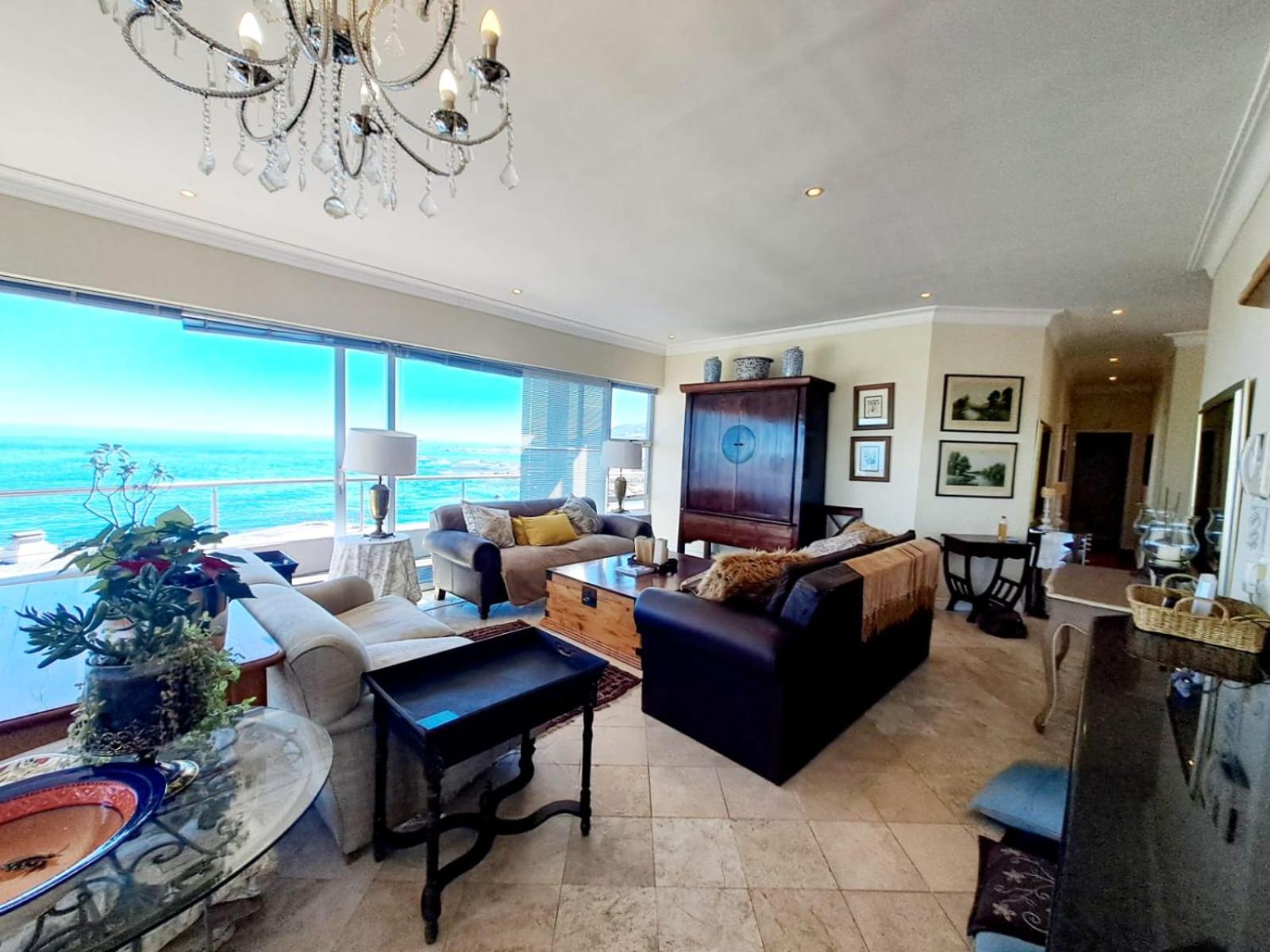 Stylish Penthouse with 180 degree Ocean Views! view 2