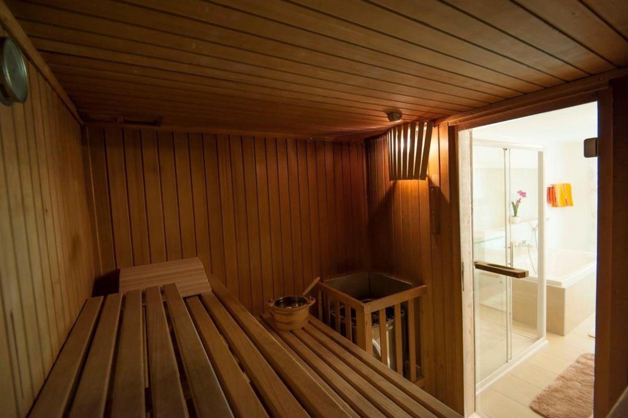 Ferienhaus in Seefeld In Tirol mit Großer Terrasse
