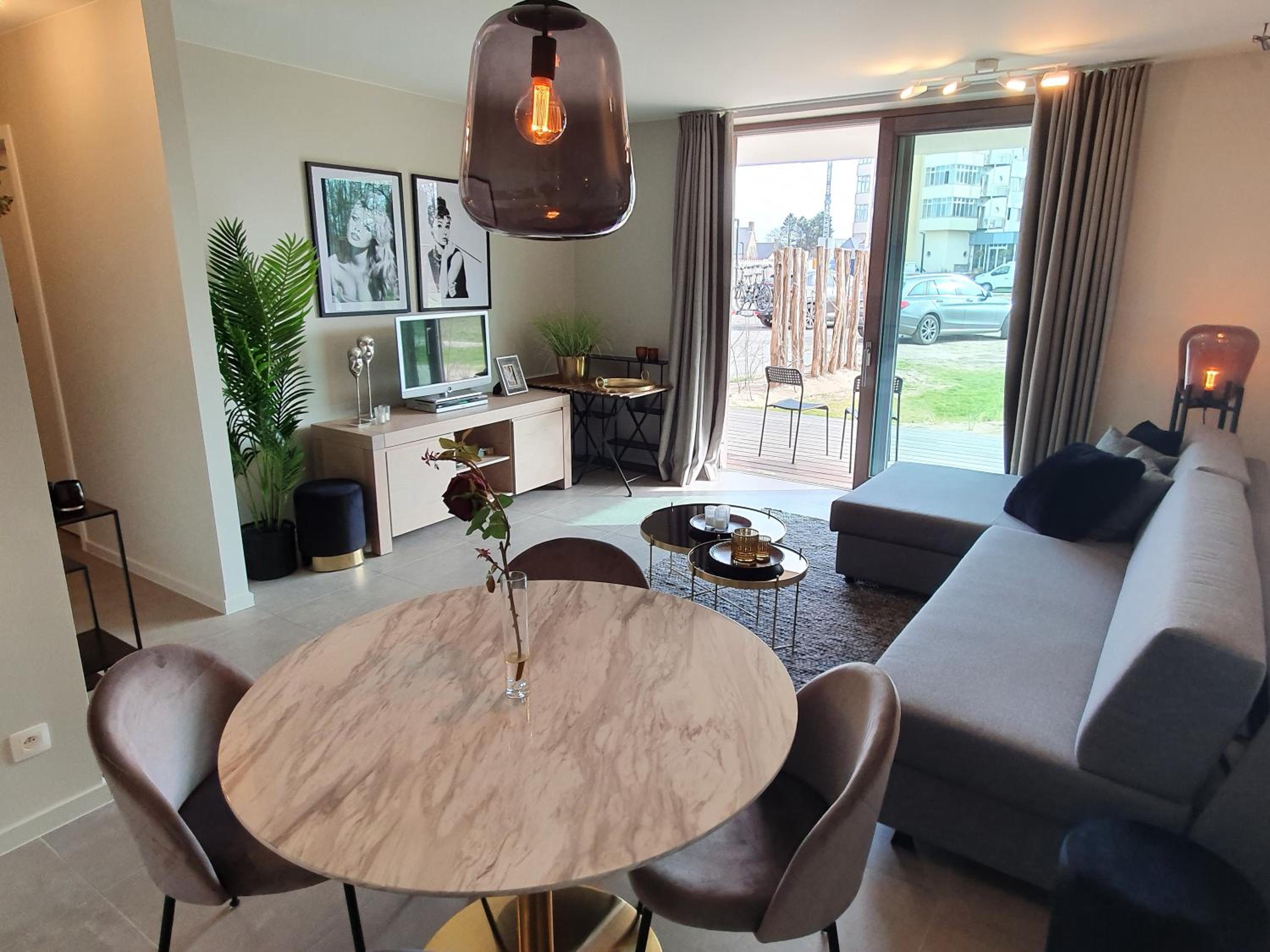 West Bay Apartments
