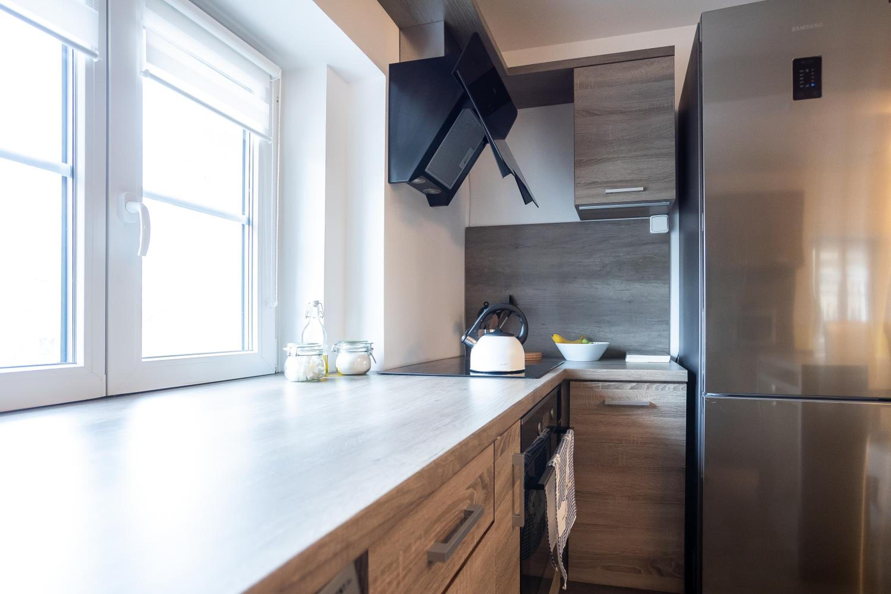 Spacious Apartment 20 Min from National Theatre