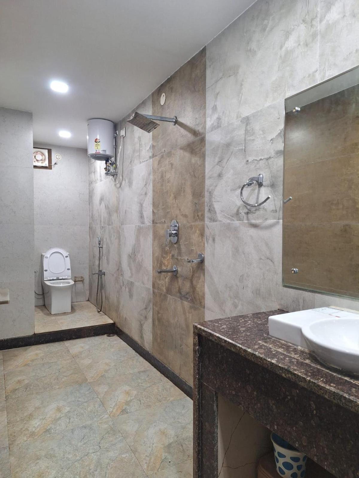 MAYUR HOTEL