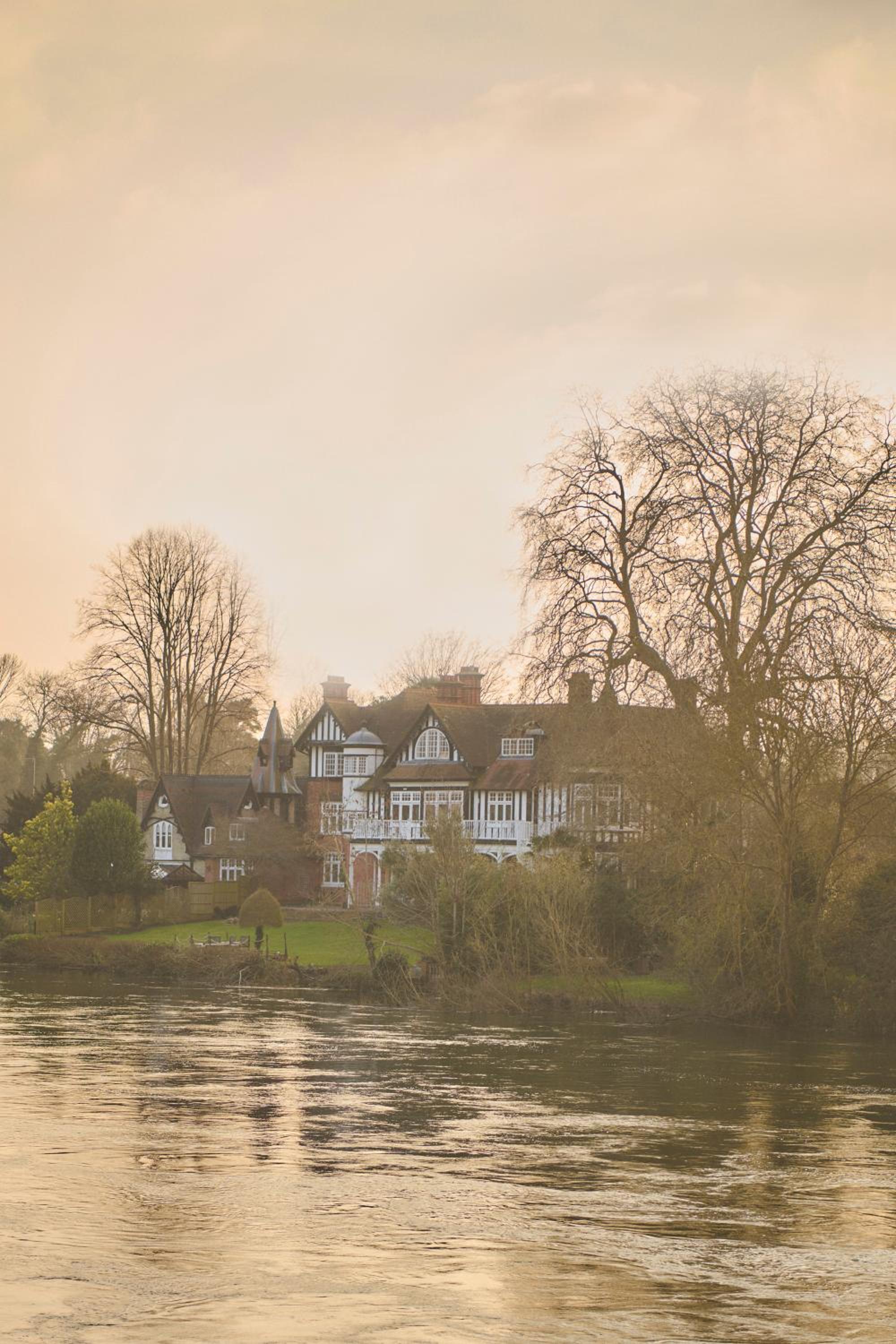 River Arts Club