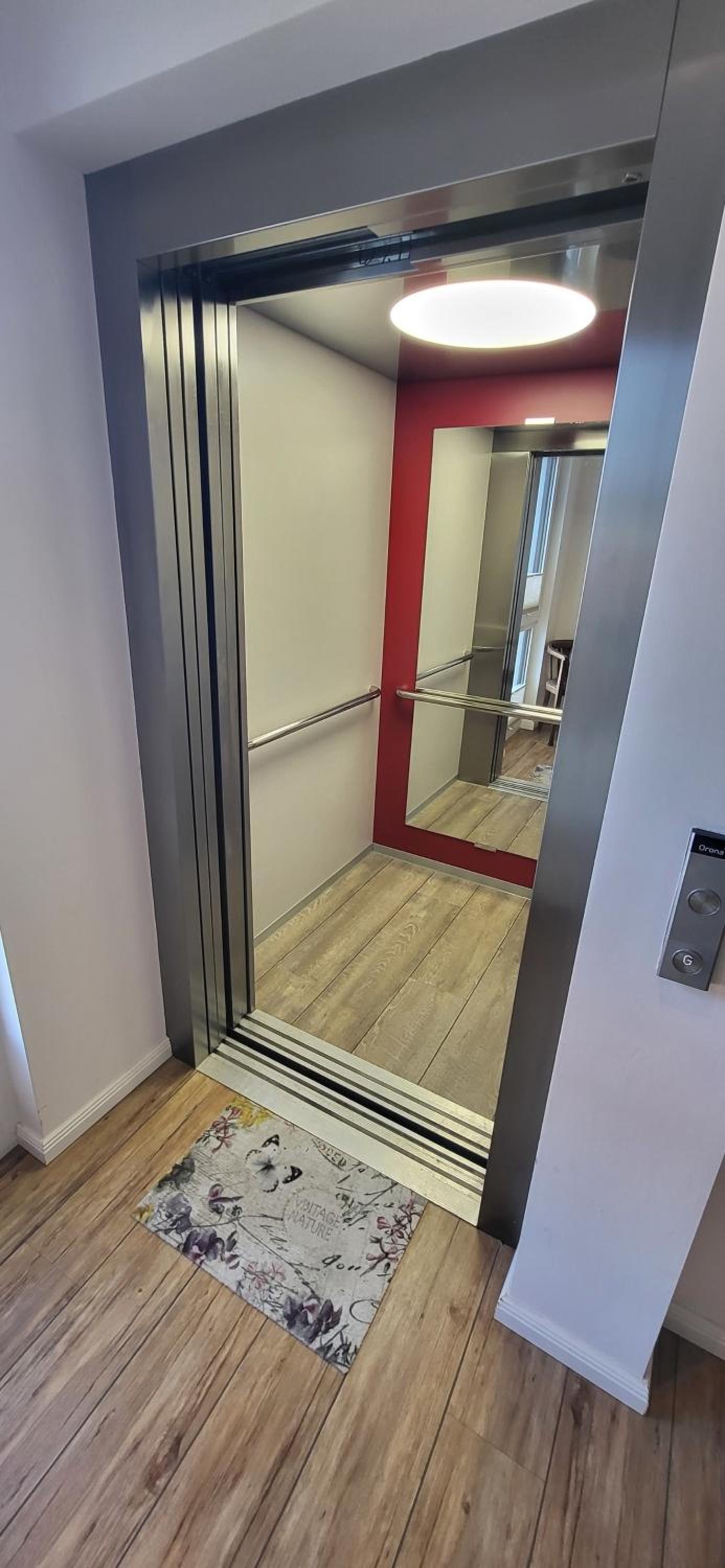 Penthousewohnung, Whirlpool auf der Dachterrasse zubuchbar