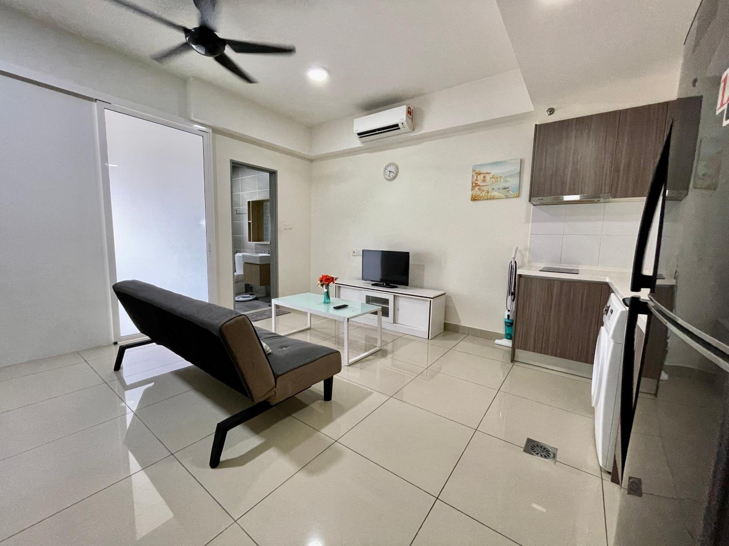 Hyve Comfortable Home