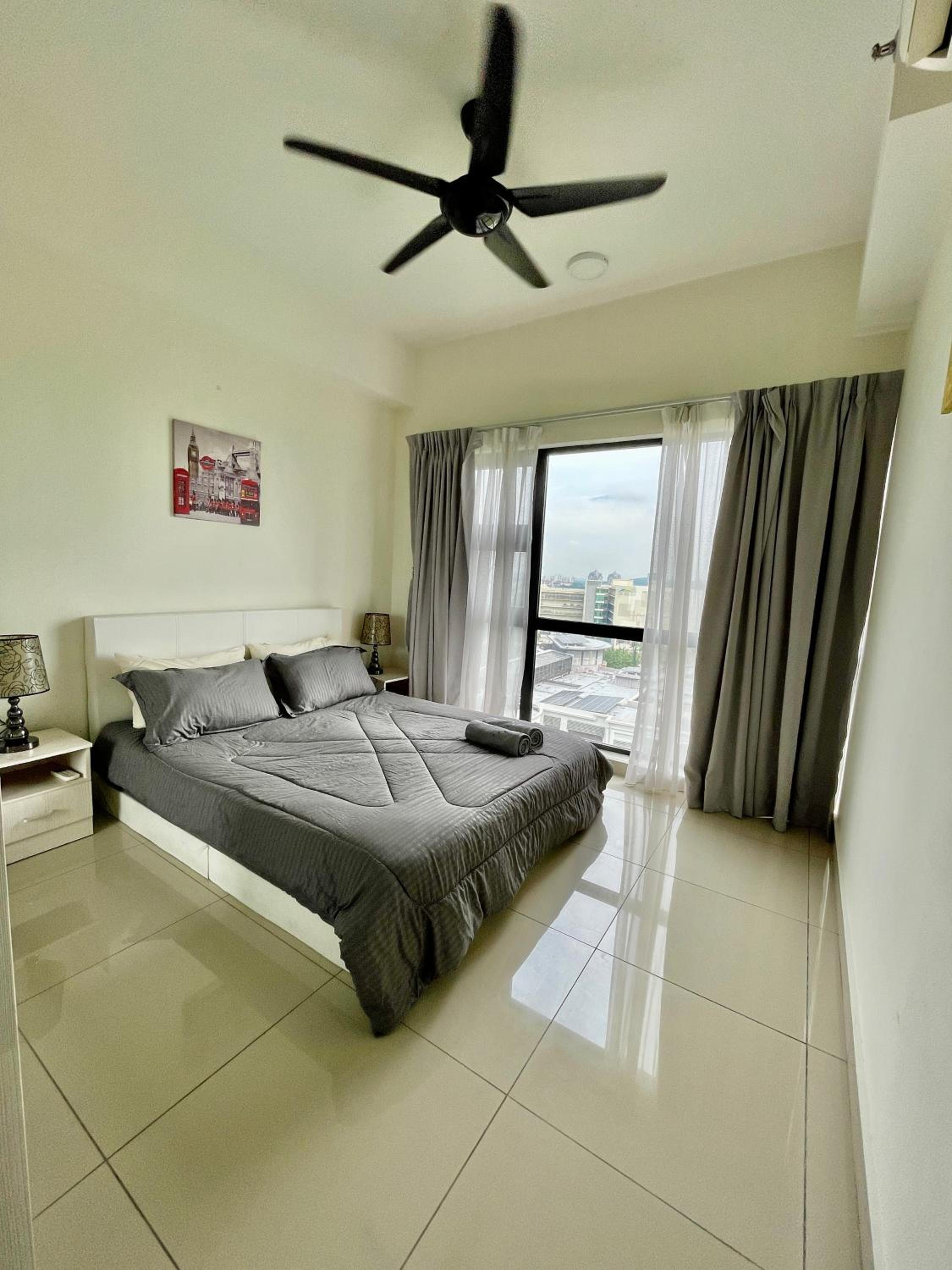 Hyve Comfortable Home
