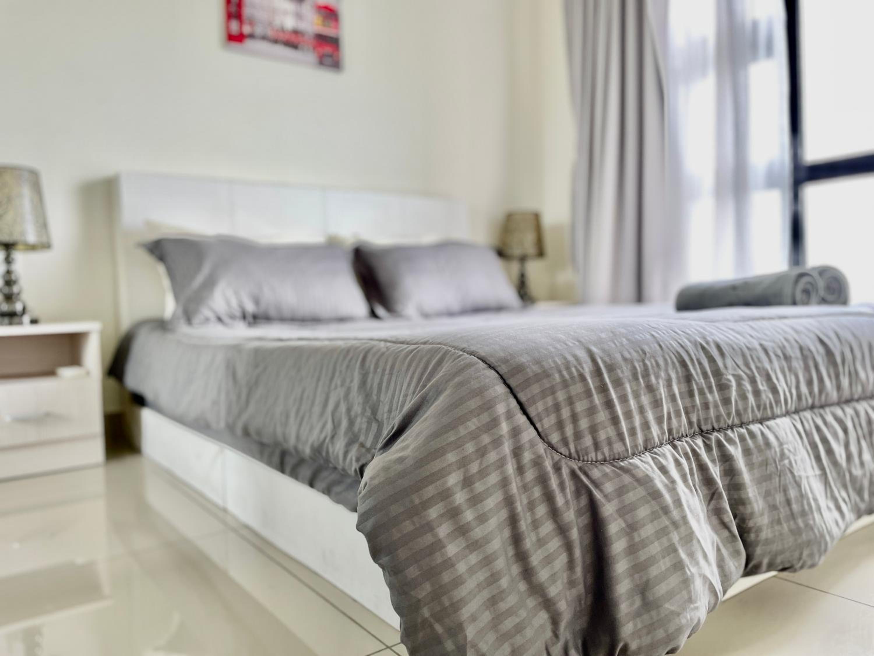Hyve Comfortable Home