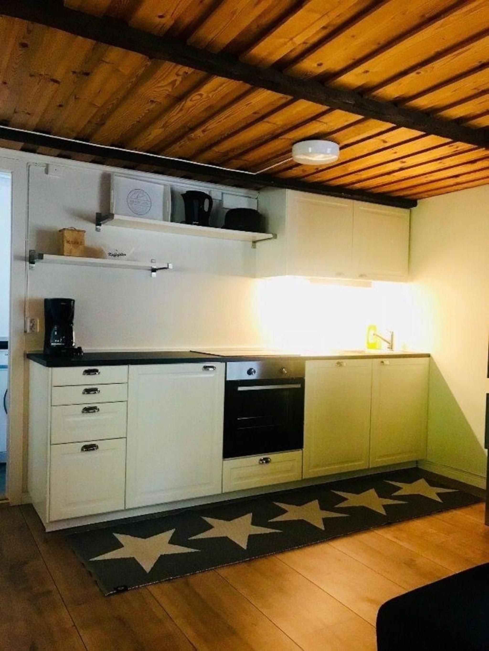 Ferienhaus Lönneberga Emil nur 150 m vom See Linden und Waldrandlage view 4