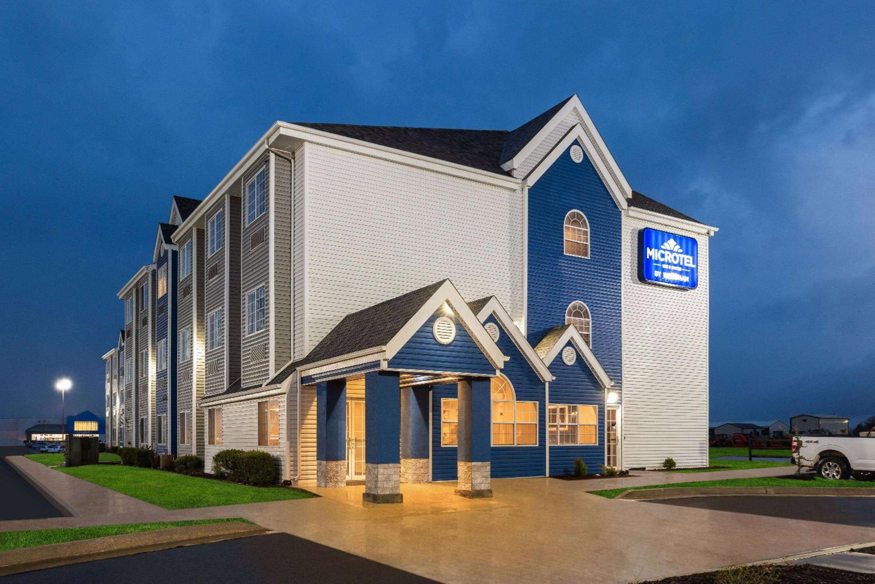 Microtel Inn and Suites Independence view 4