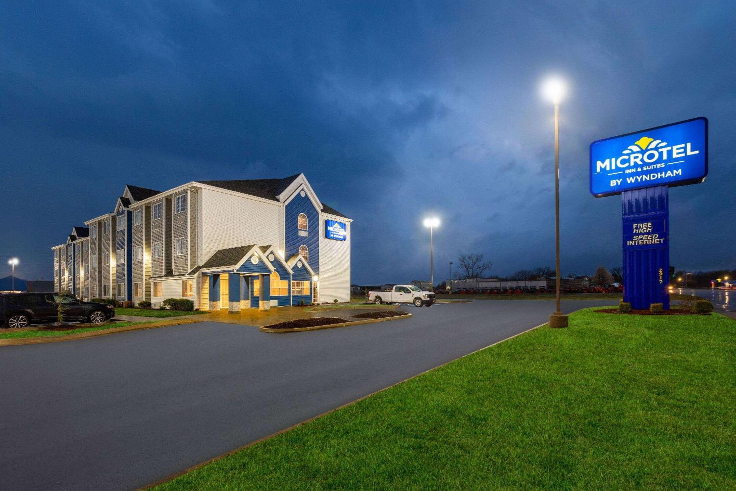 Microtel Inn and Suites Independence view 5