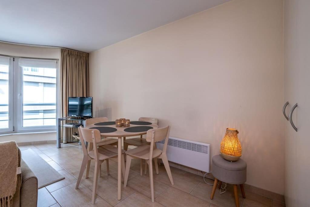 Top studio Knokke bij zeedijk!