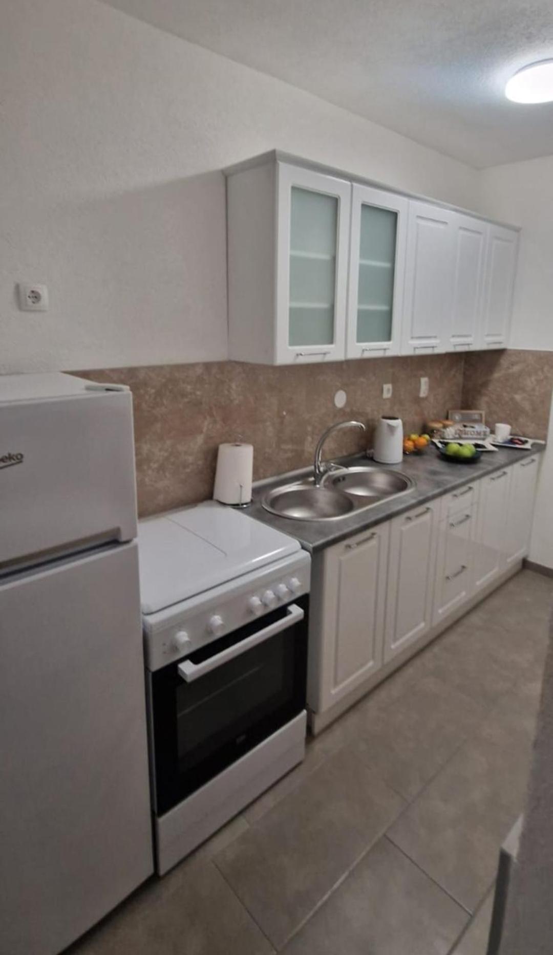 Apartmani Simovic