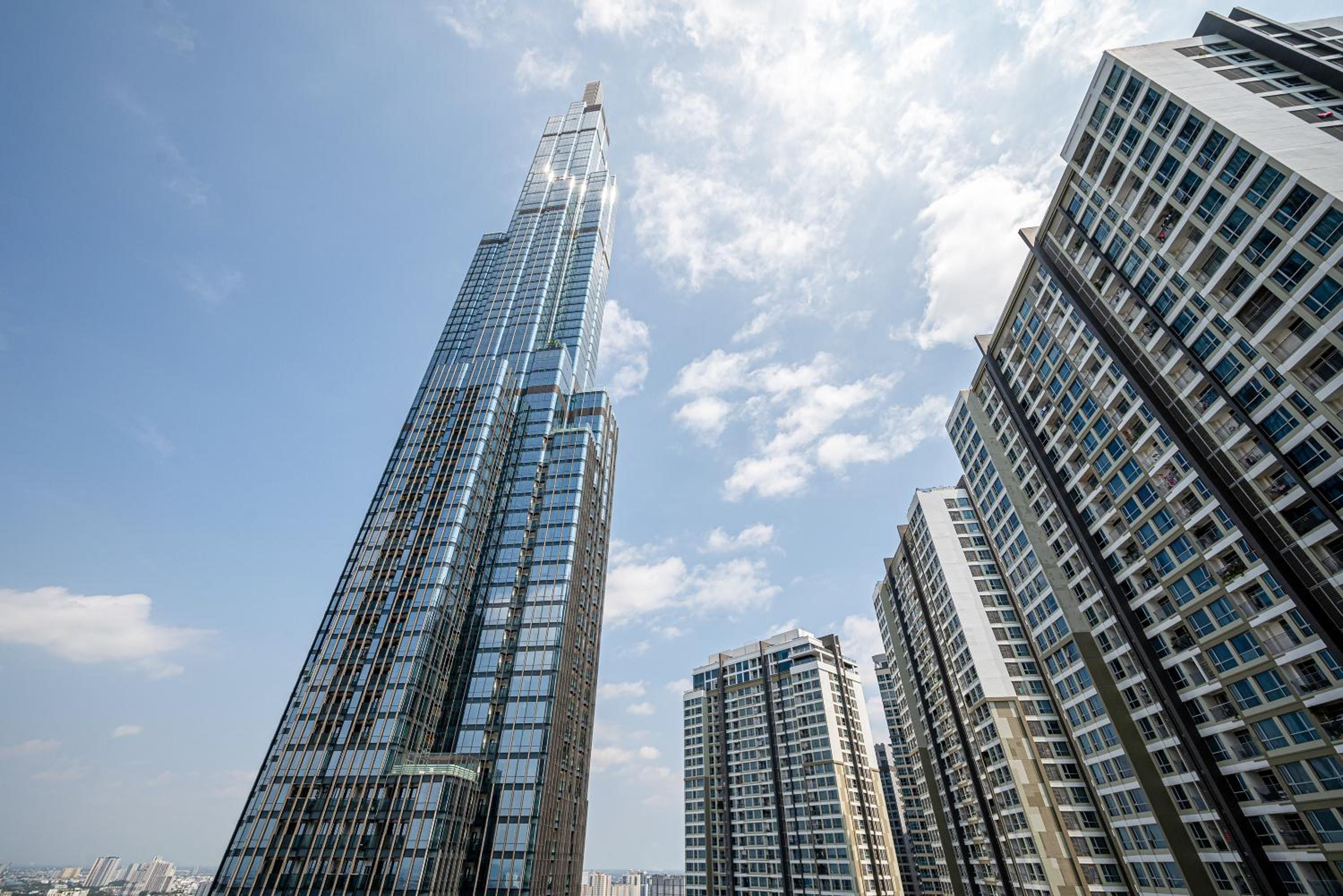 Hotel Landmark Sky Living Luxury-Full nội thất - Image 1