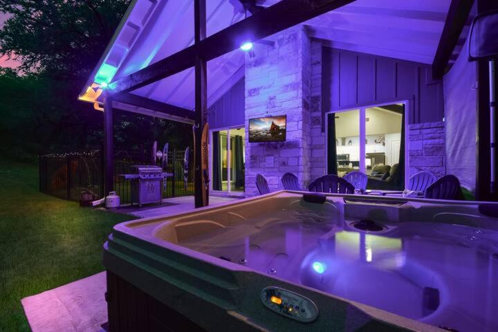 Private Lake Travis home with hot tub amenities - Property Image 37