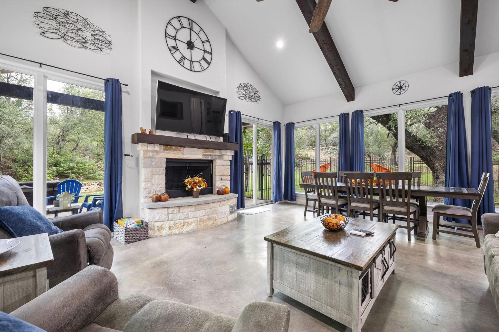Private Lake Travis home with hot tub amenities - Property Image 40