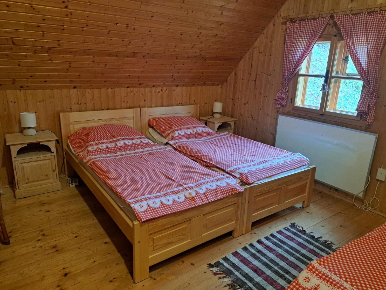Chalupa pod Kralickým Sněžníkem